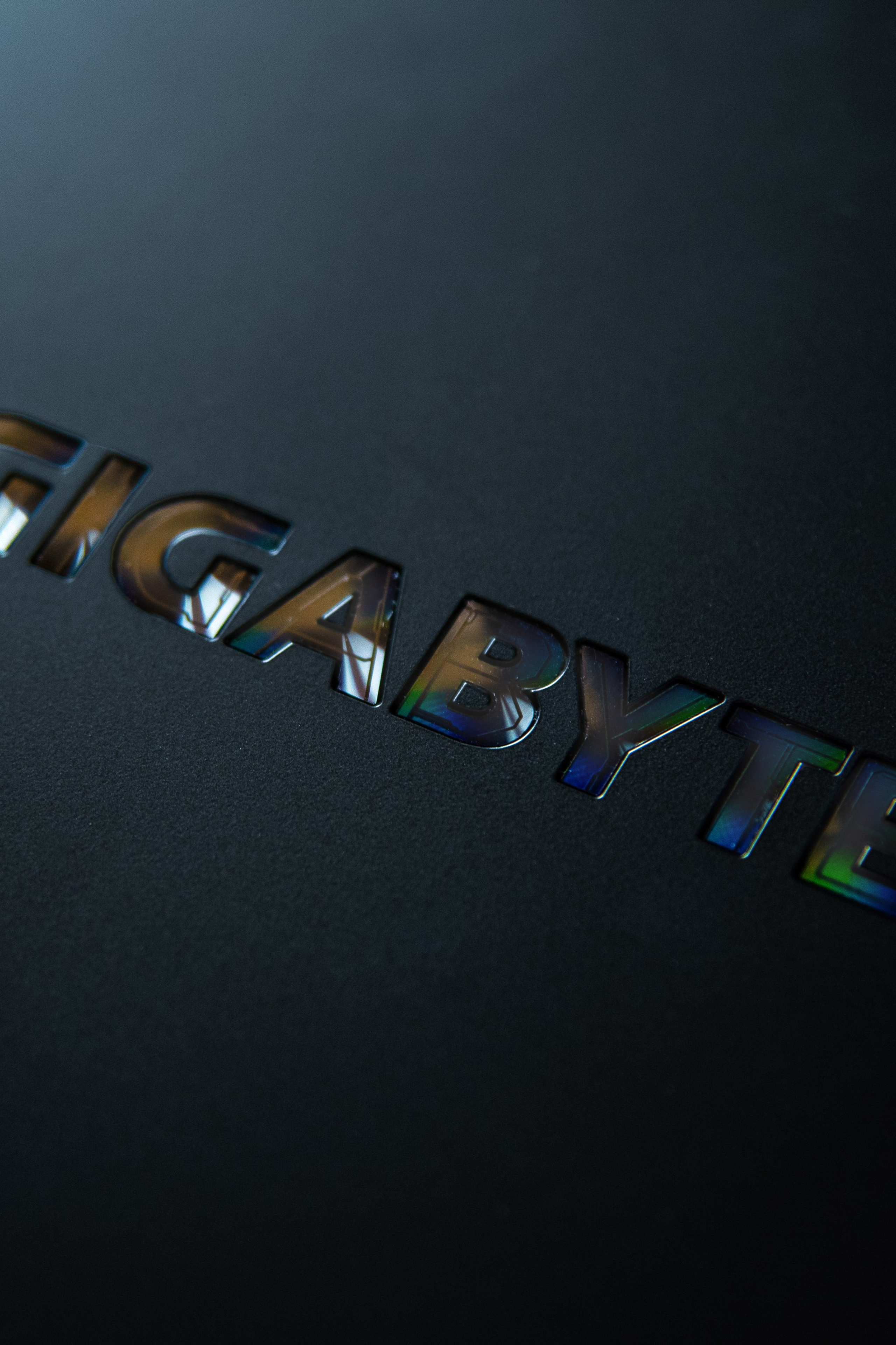 GIGABYTE