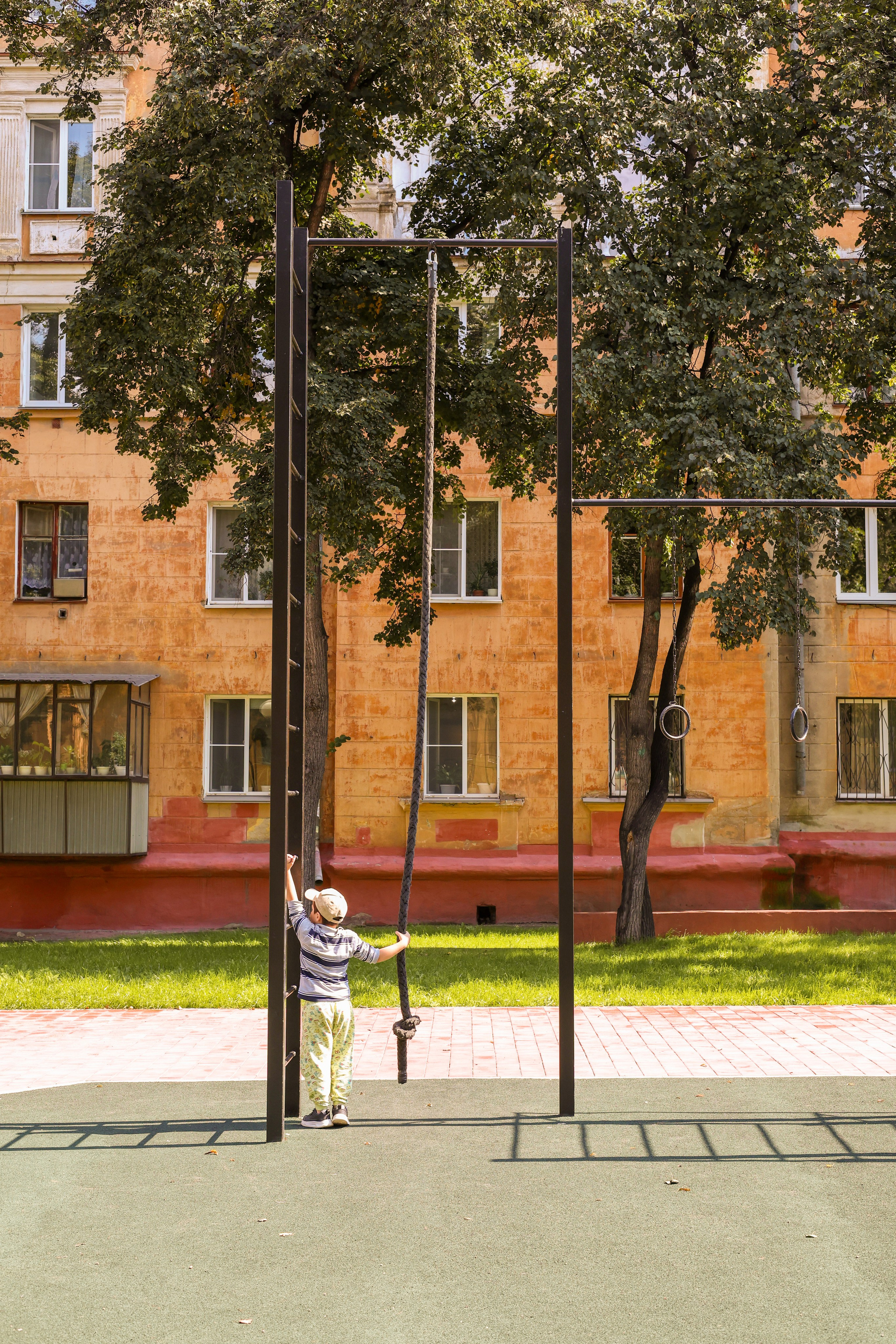 Metallurgical District, Chelyabinsk — August, 2026. José Carlos Palacios — Fotografía