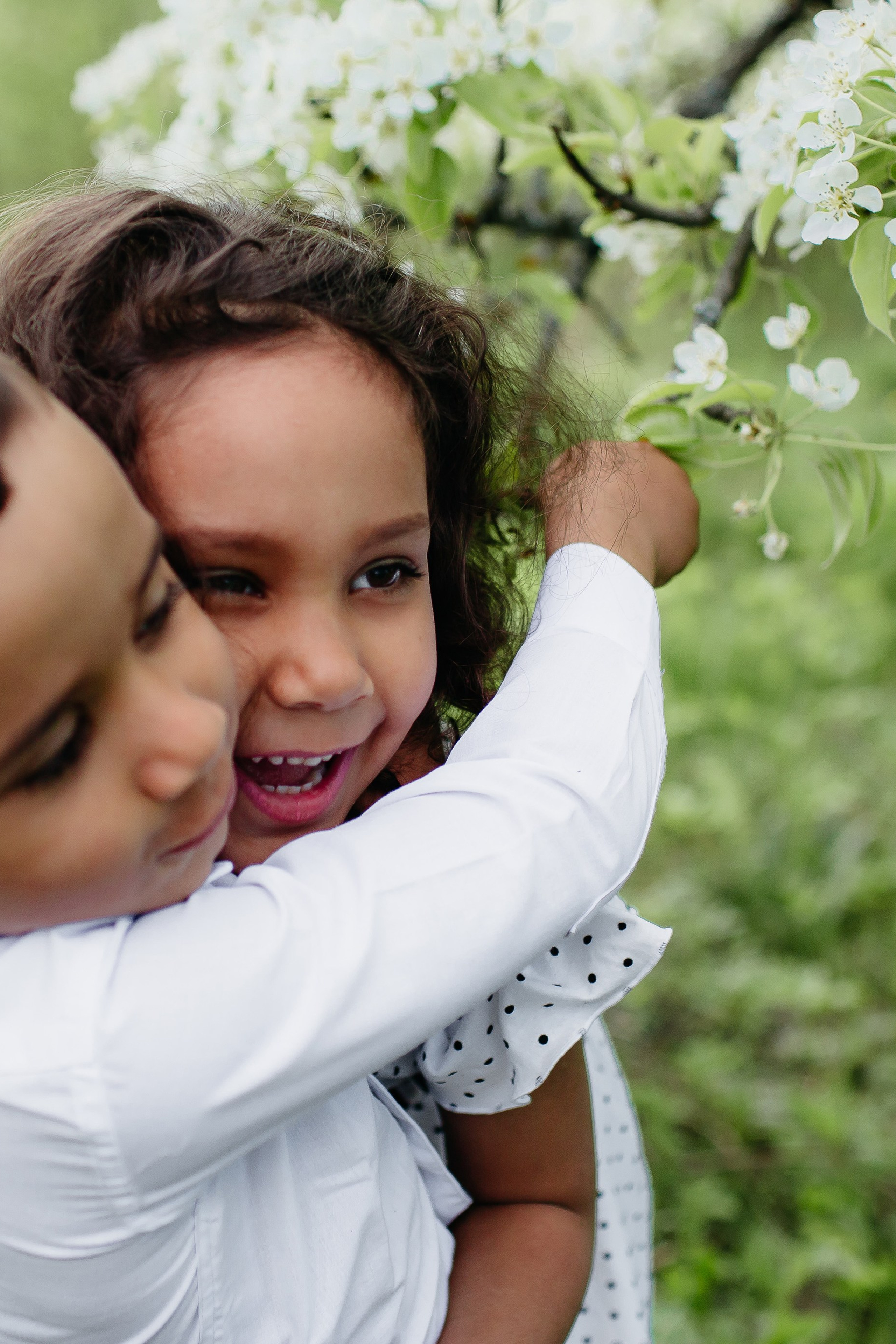ТАНЯ И АМИР