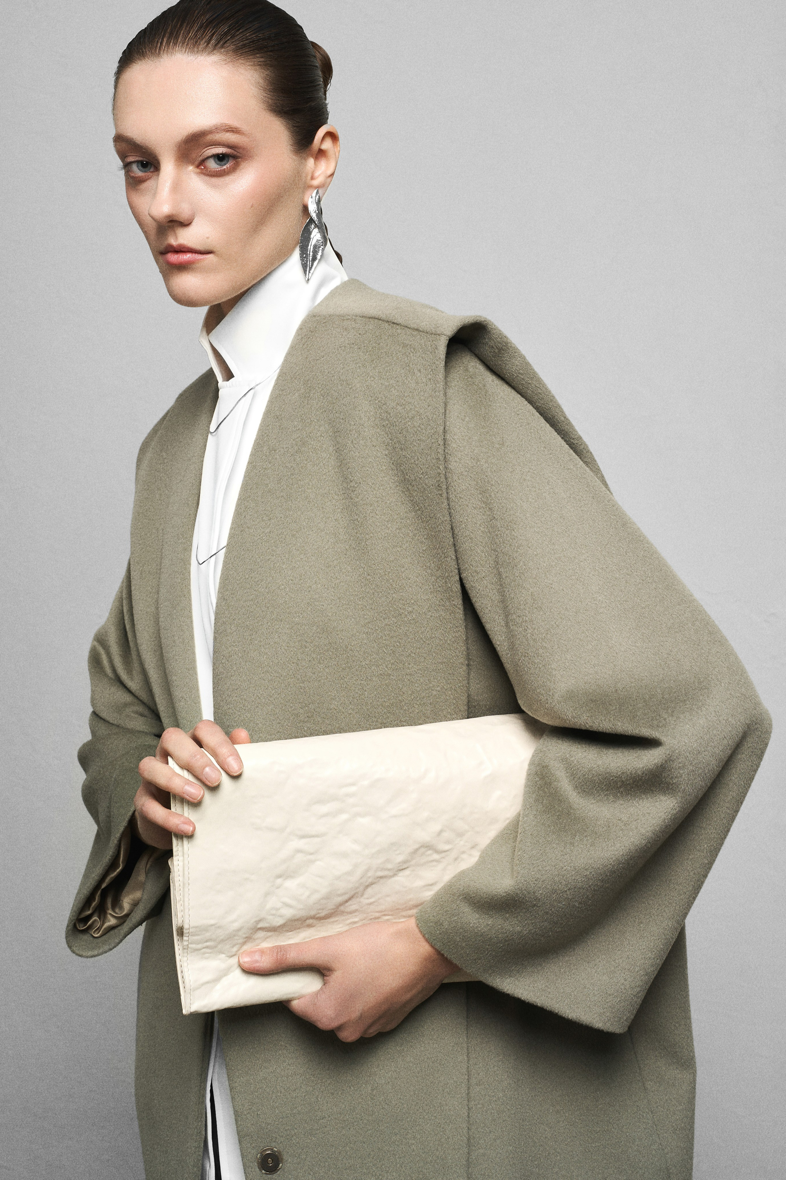 Съемка для бренда ANDO JV. Fashion-фотограф в Санкт-Петербурге