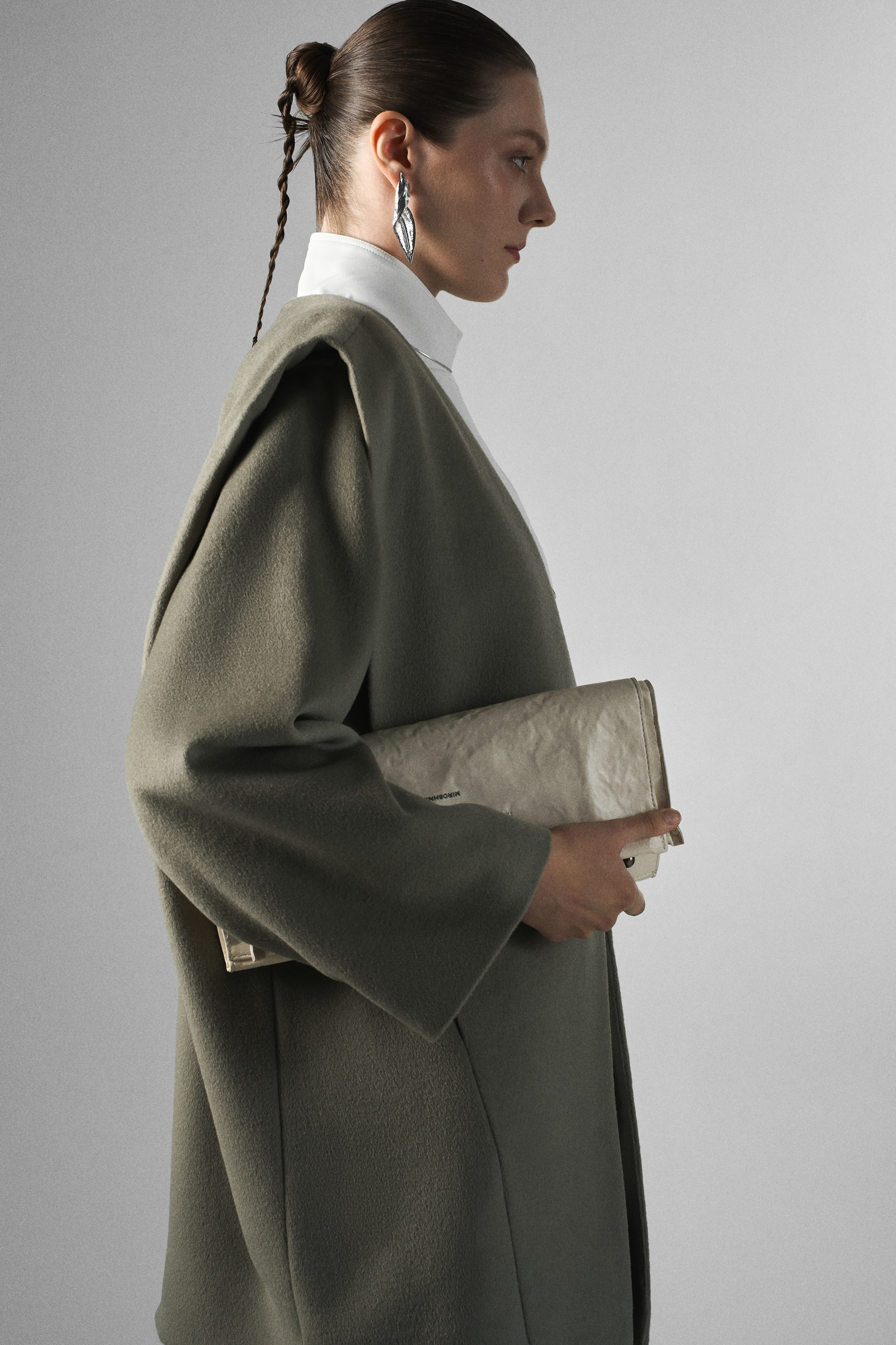 Съемка для бренда ANDO JV. Fashion-фотограф в Санкт-Петербурге