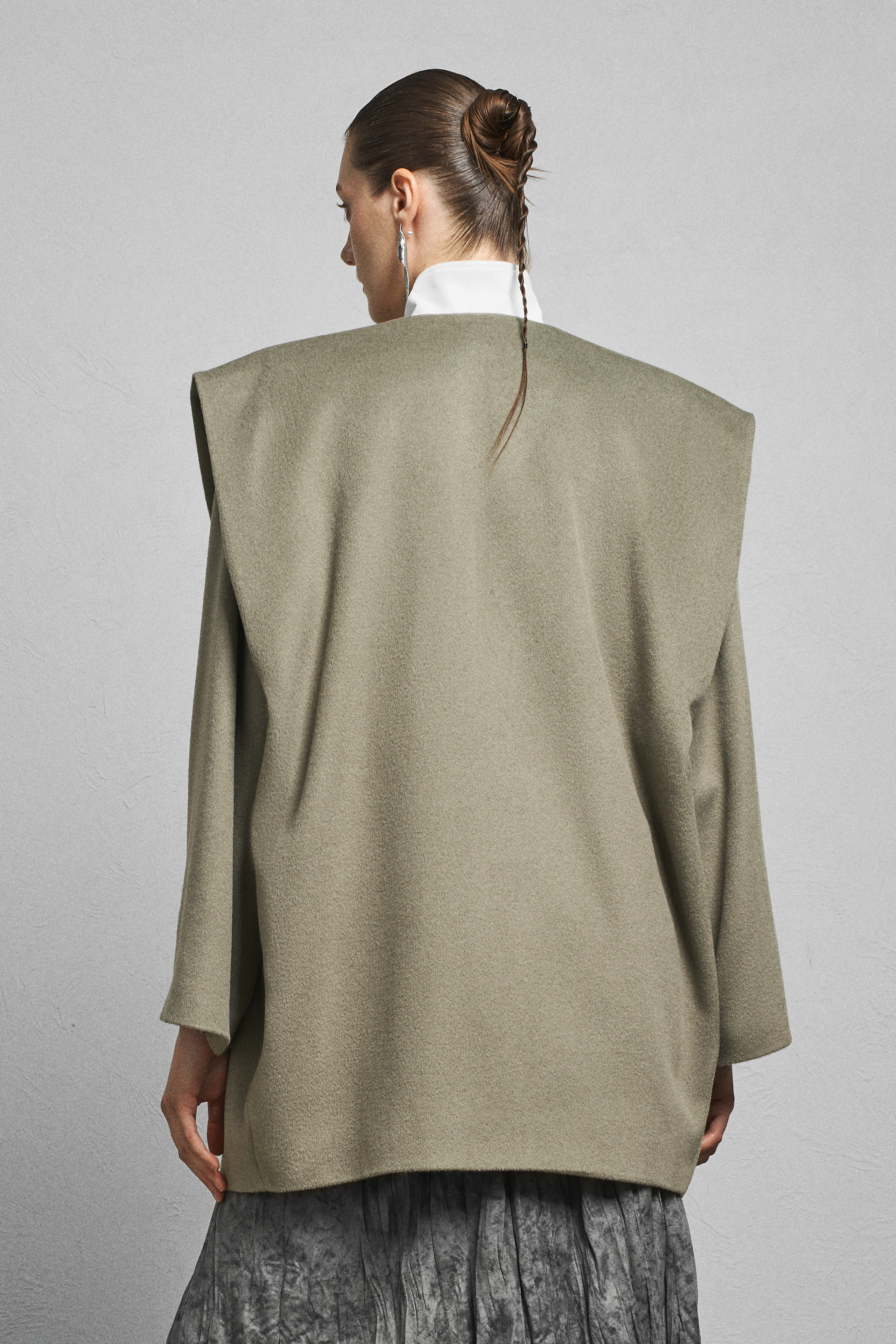 Съемка для бренда ANDO JV. Fashion-фотограф в Санкт-Петербурге