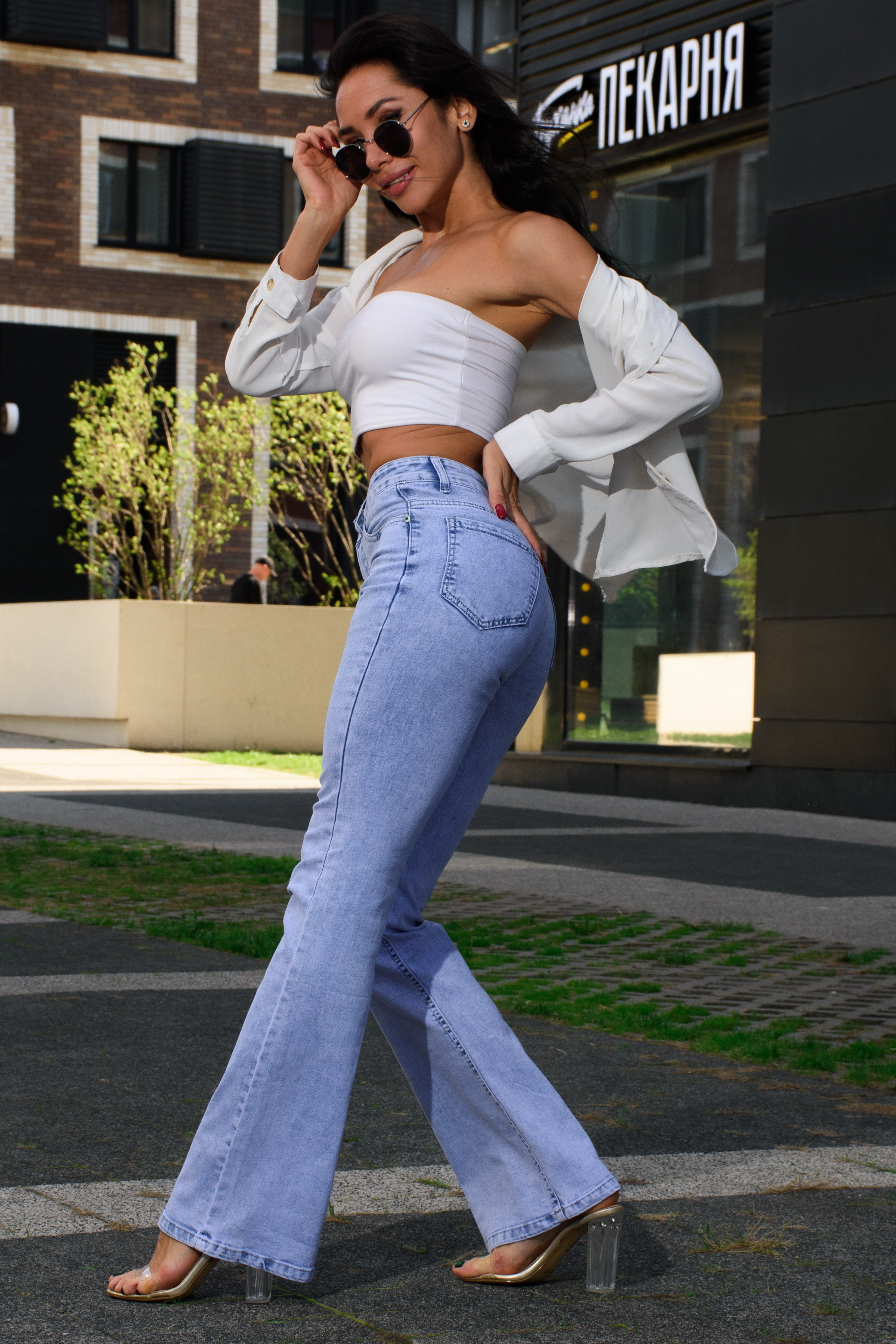 Фотосъемка женской одежды и аксессуаров для маркетплейсов. Gramy-studio: фото, видео, инфографика и 3D визуализация для маркетплейсов