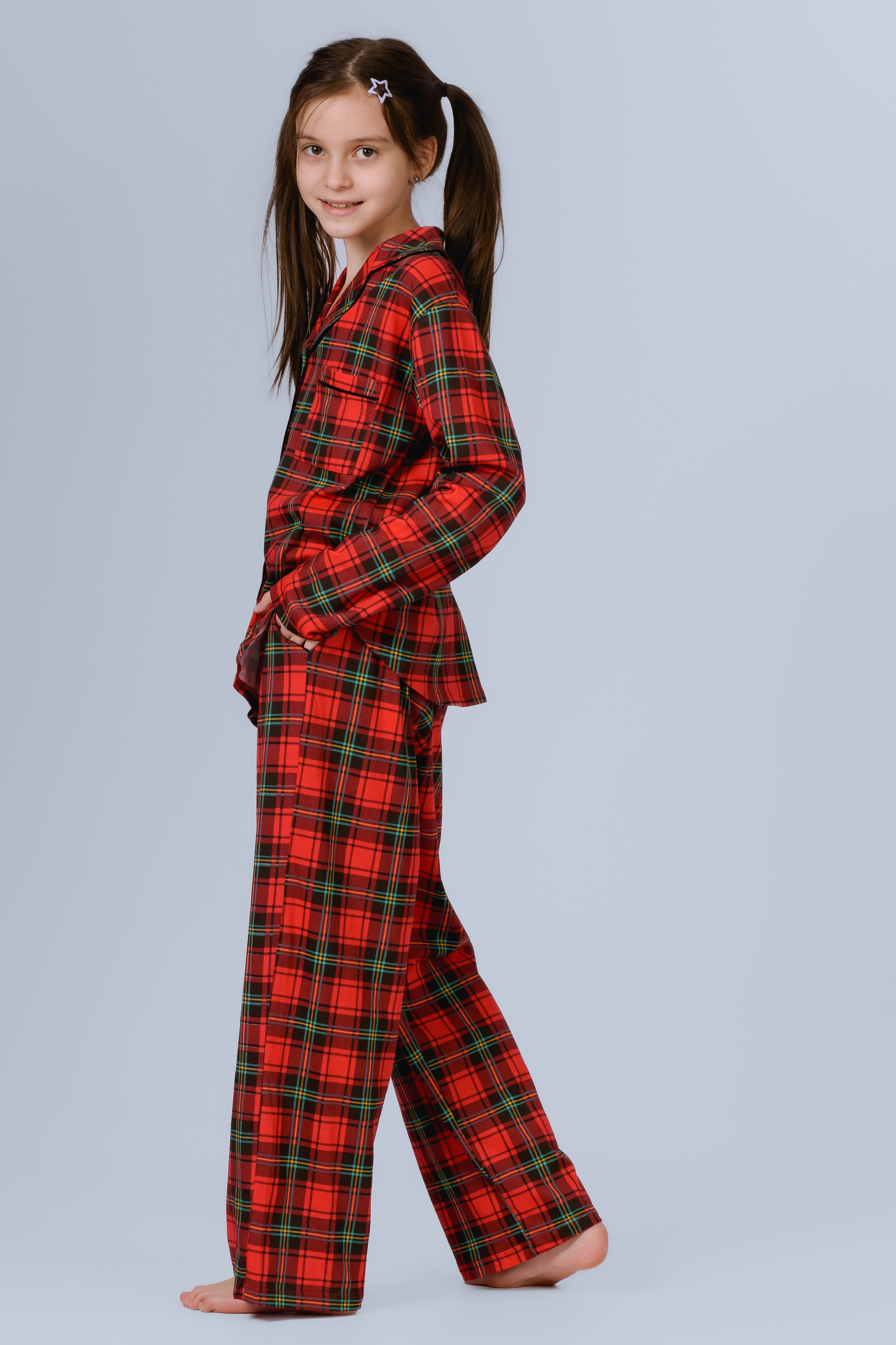 Фотосъемка детской одежды для интернет-магазинов. Gramy-studio: фото, видео, инфографика и 3D визуализация для маркетплейсов