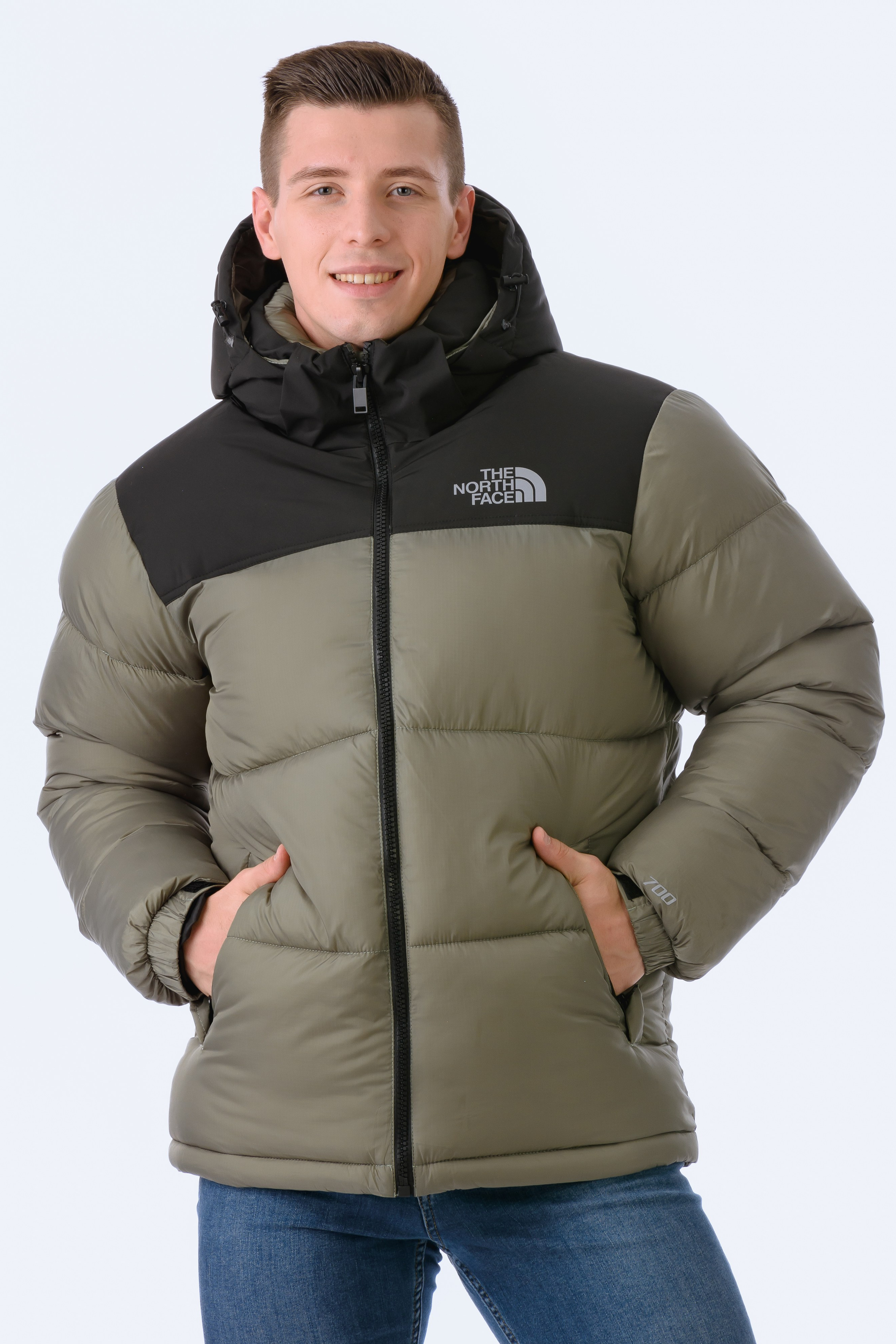 Профессиональная съемка мужской одежды и аксессуаров. Gramy-studio: фото, видео, инфографика и 3D визуализация для маркетплейсов