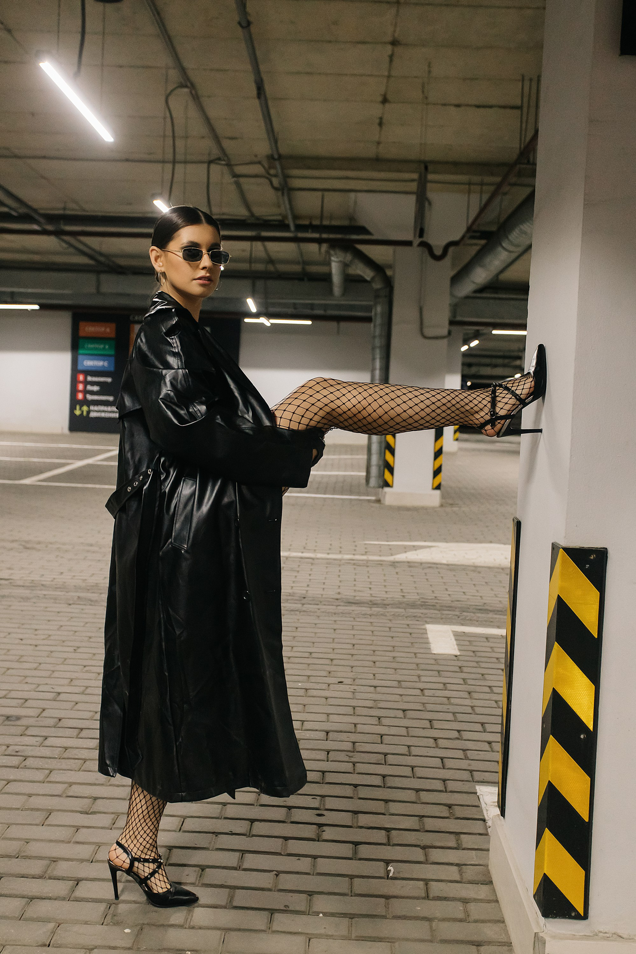 Фешн. Gramy-studio: фото, видео, инфографика и 3D визуализация для маркетплейсов