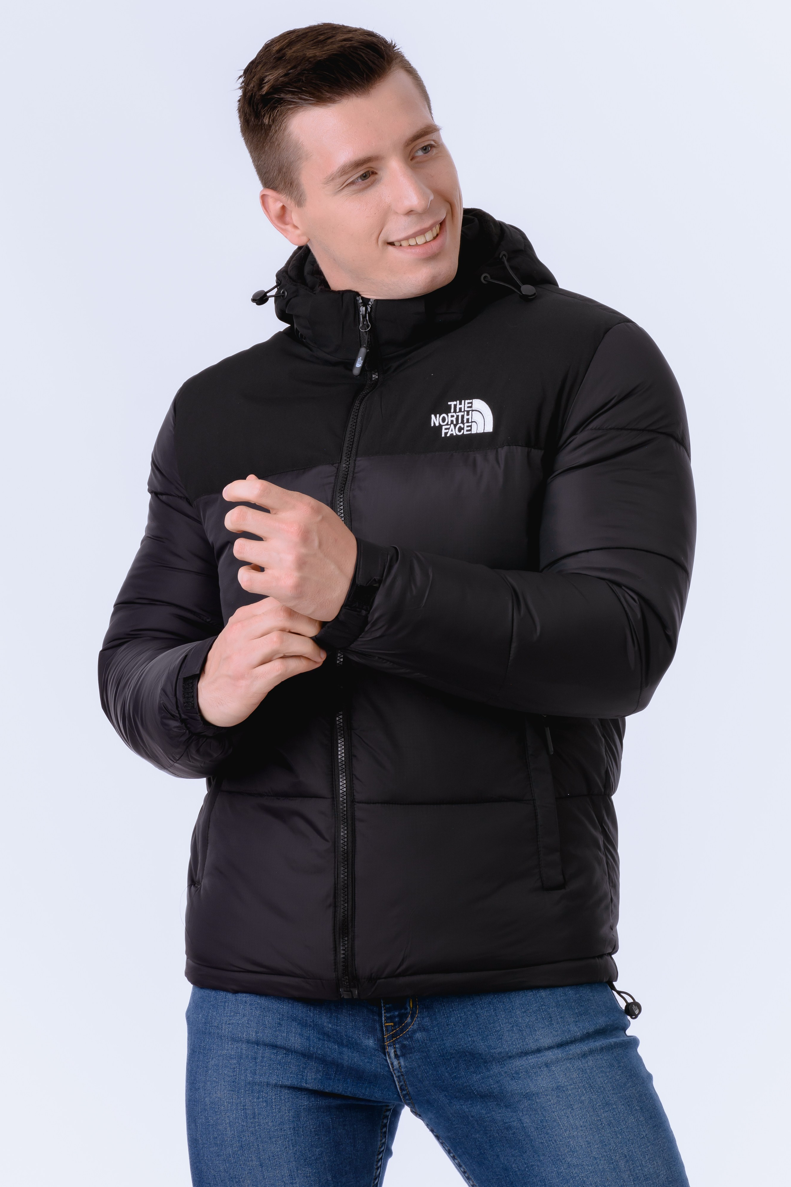 Профессиональная съемка мужской одежды и аксессуаров. Gramy-studio: фото, видео, инфографика и 3D визуализация для маркетплейсов