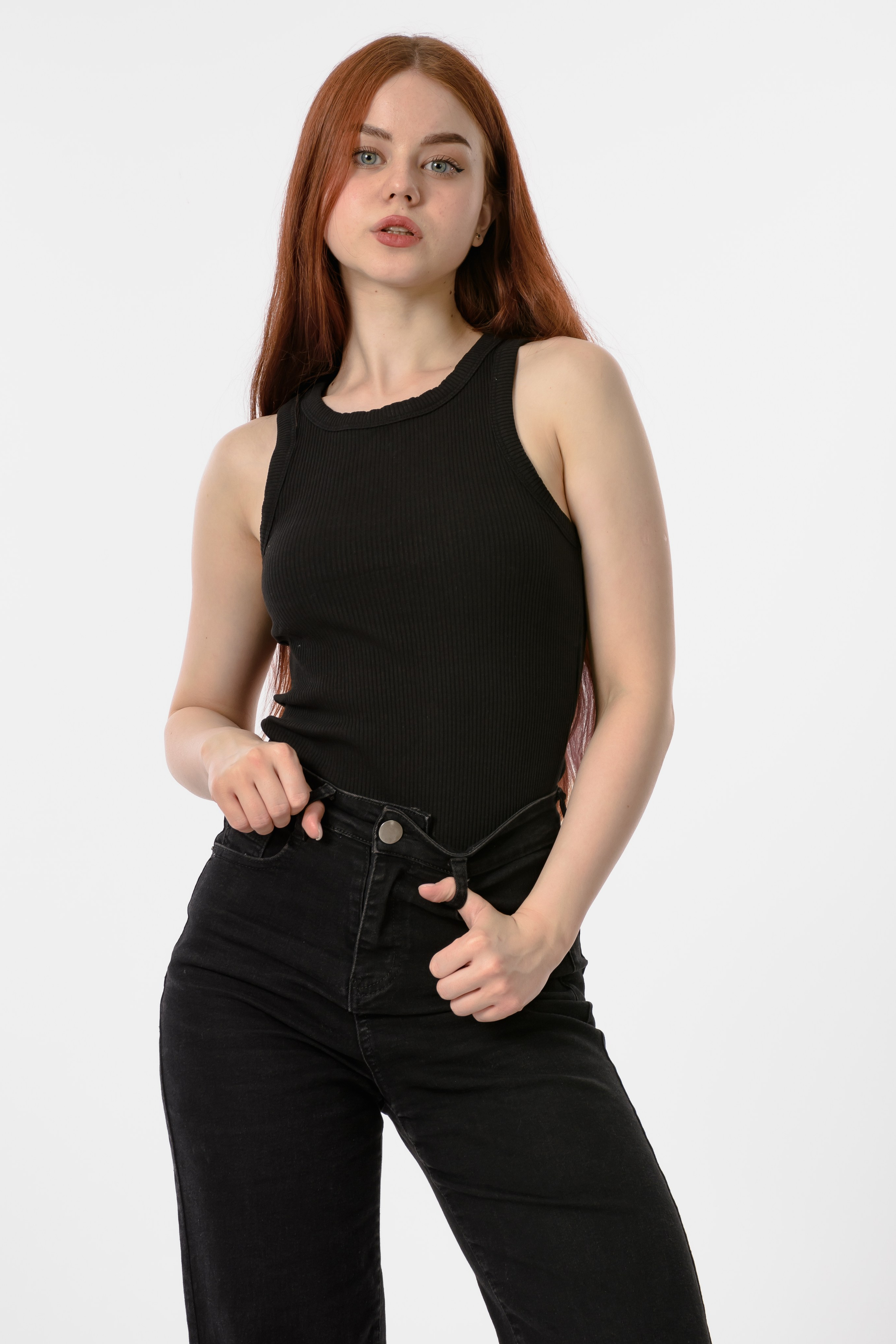 Фотосъемка женской одежды и аксессуаров для маркетплейсов. Gramy-studio: фото, видео, инфографика и 3D визуализация для маркетплейсов