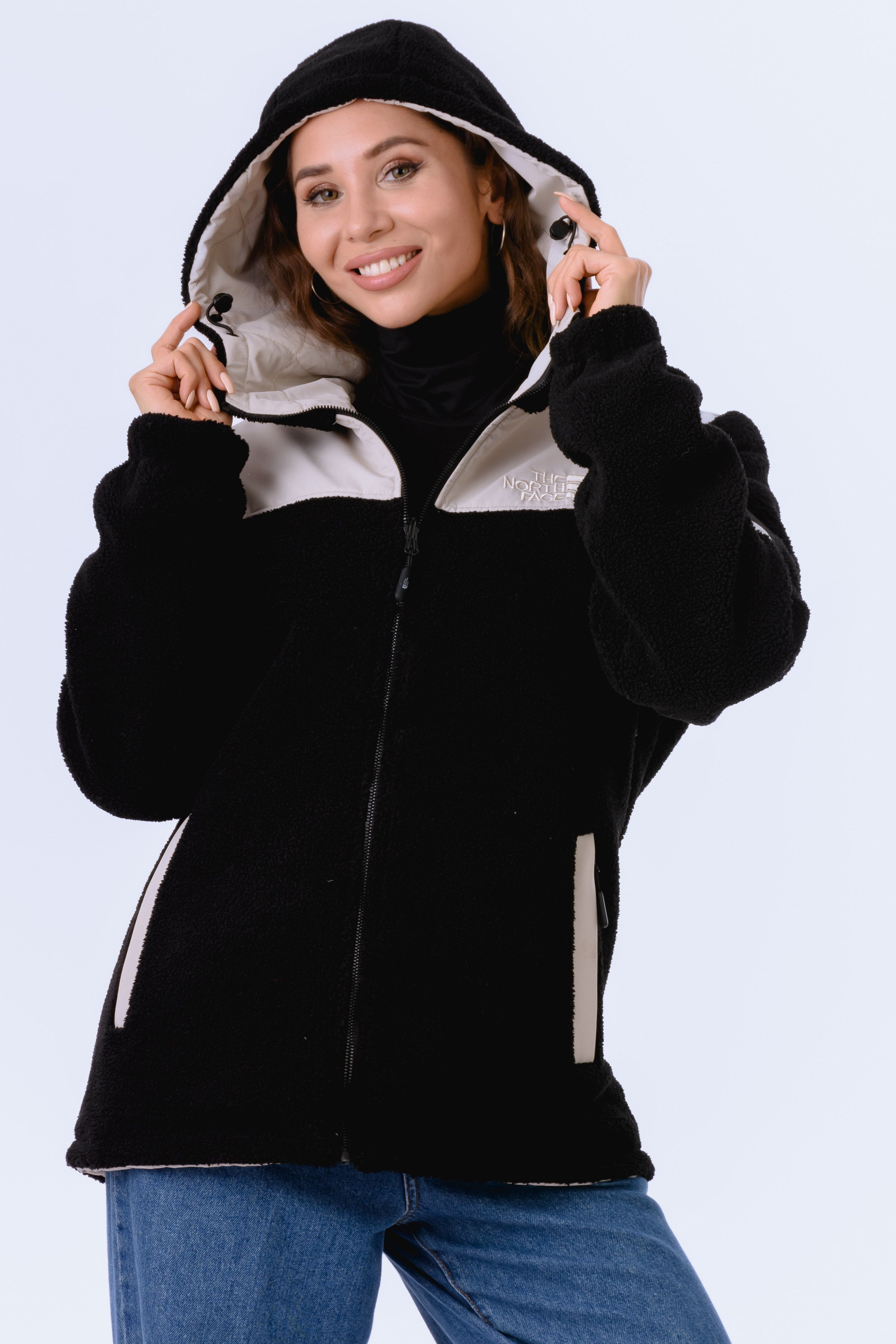 Фотосъемка женской одежды и аксессуаров для маркетплейсов. Gramy-studio: фото, видео, инфографика и 3D визуализация для маркетплейсов