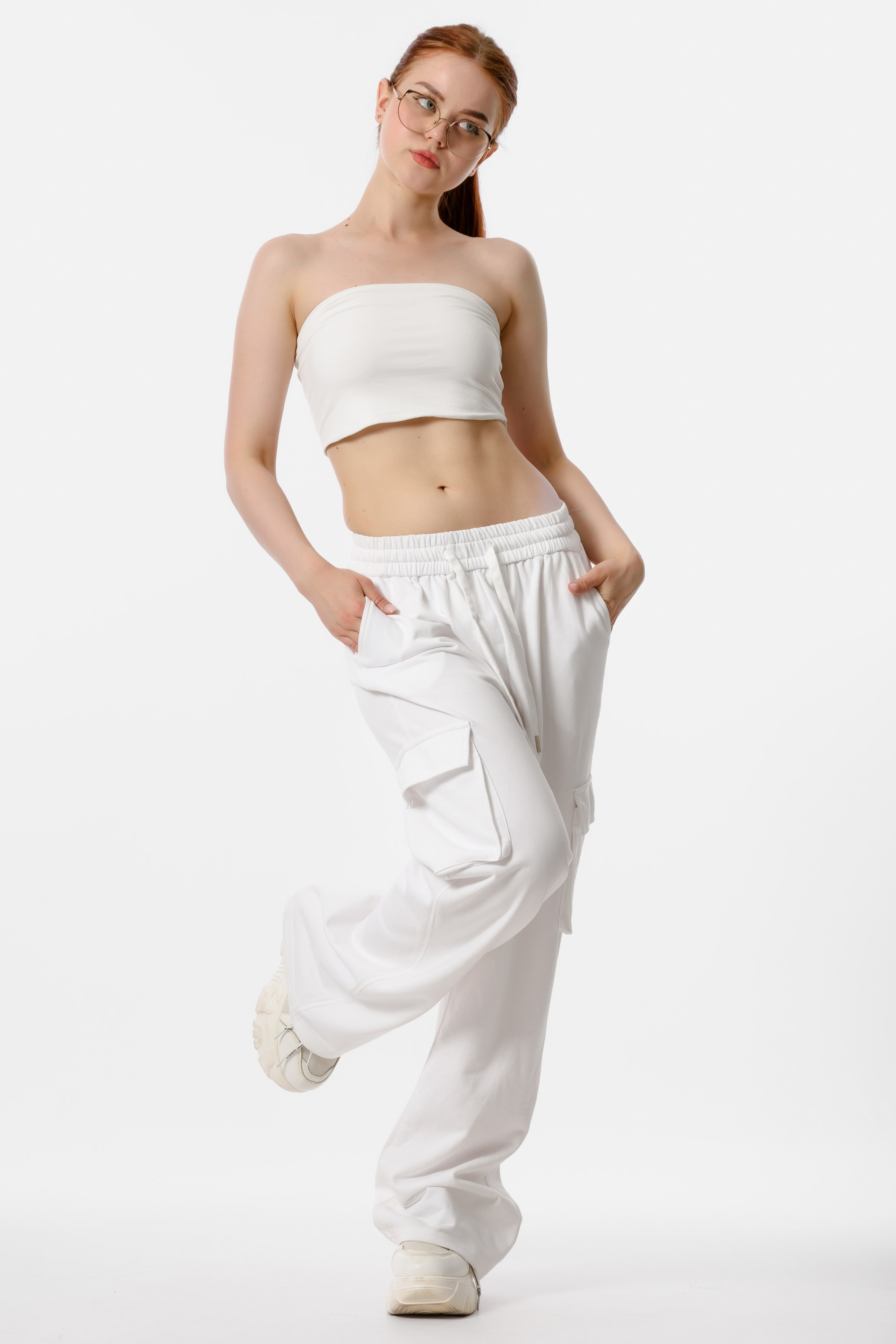 Фотосъемка женской одежды и аксессуаров для маркетплейсов. Gramy-studio: фото, видео, инфографика и 3D визуализация для маркетплейсов