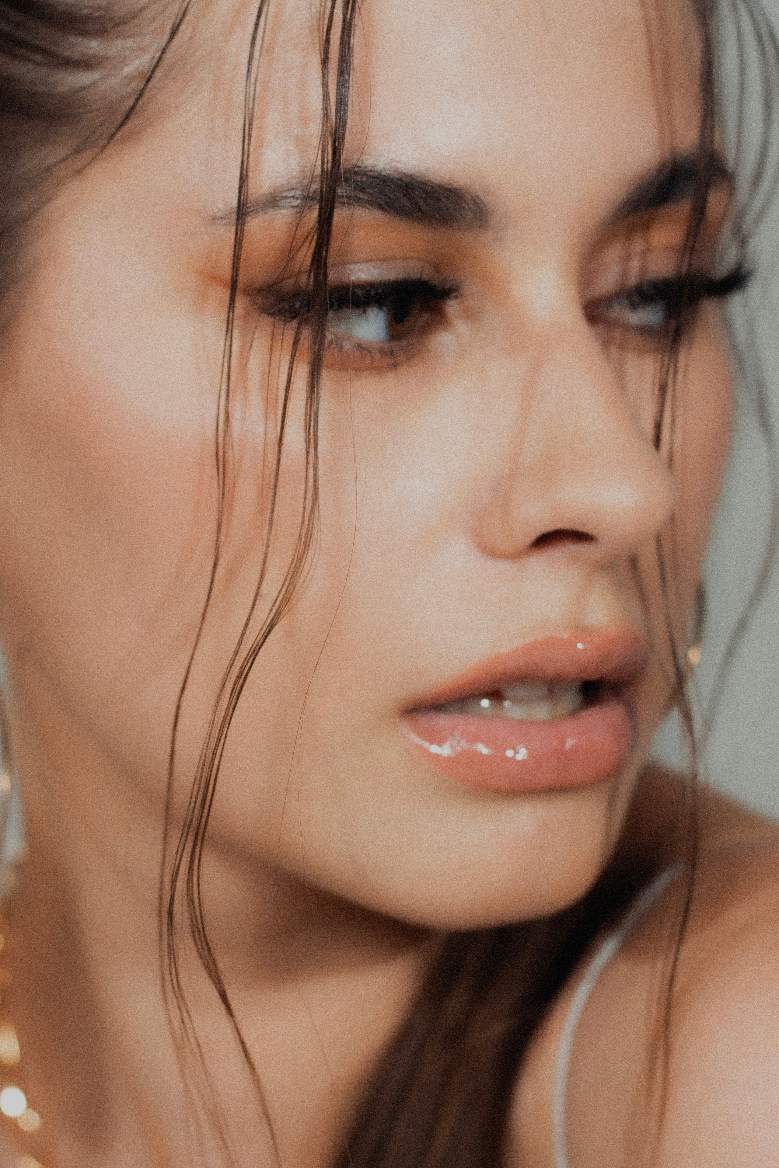 Фешн. Gramy-studio: фото, видео, инфографика и 3D визуализация для маркетплейсов