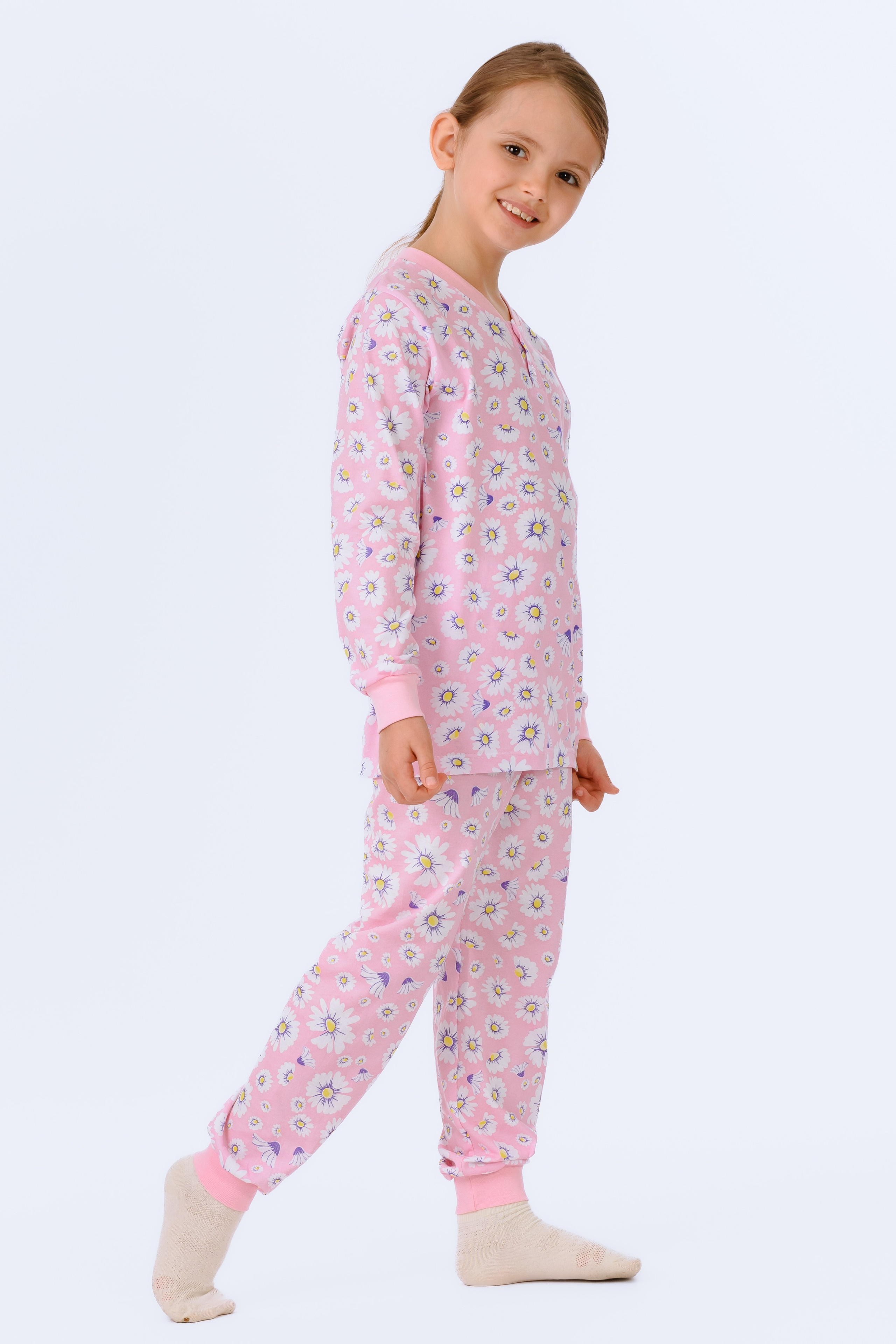 Фотосъемка детской одежды для интернет-магазинов. Gramy-studio: фото, видео, инфографика и 3D визуализация для маркетплейсов