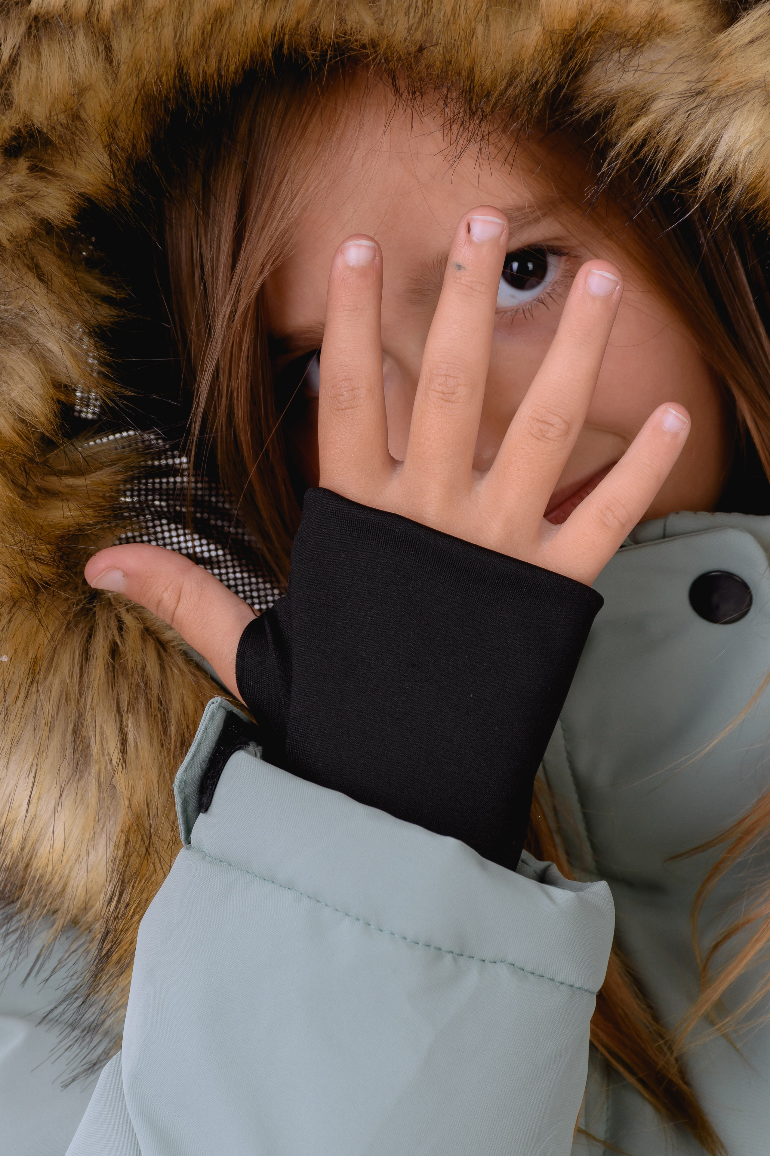 Фотосъемка детской одежды для интернет-магазинов. Gramy-studio: фото, видео, инфографика и 3D визуализация для маркетплейсов