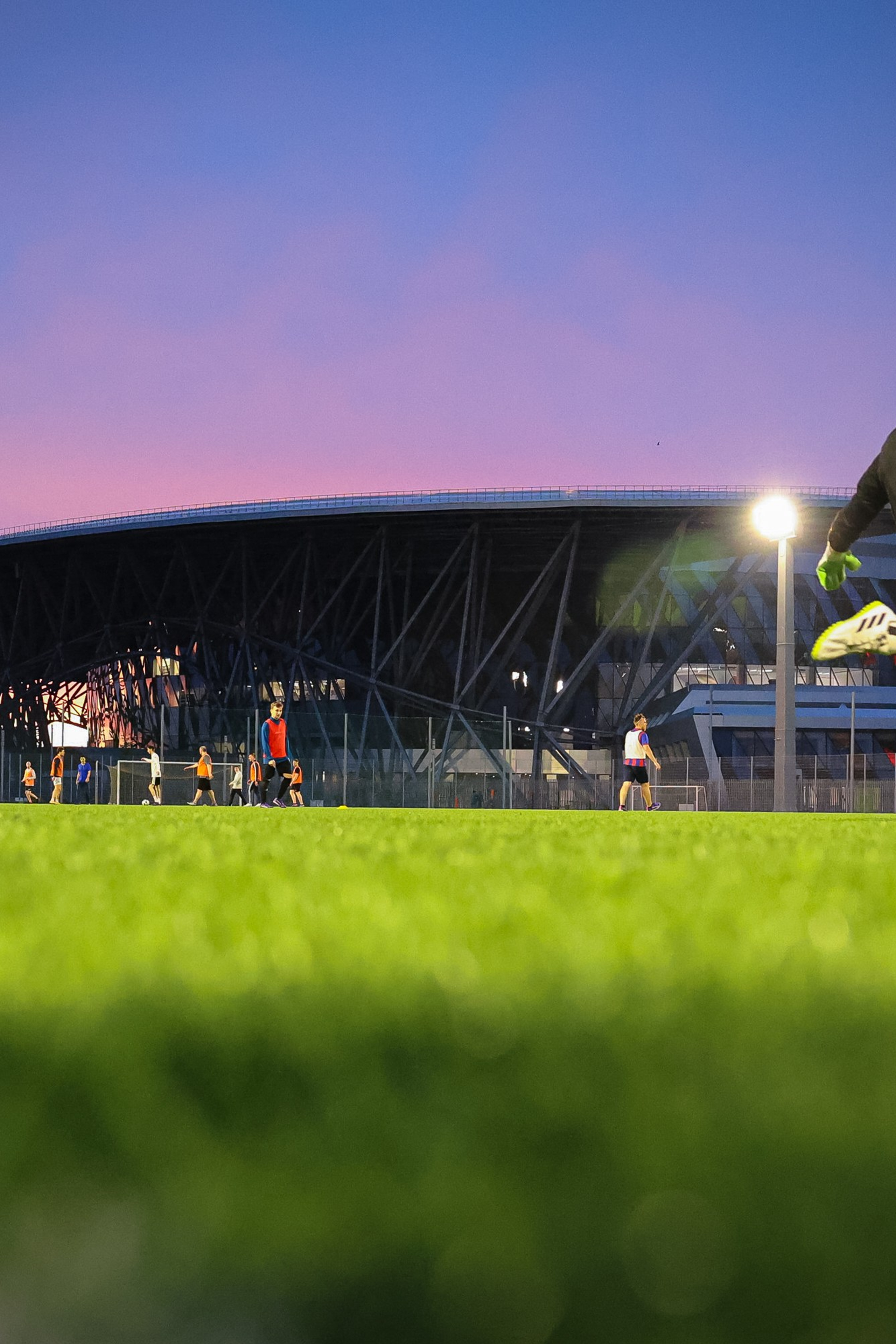 Футбол взрослый