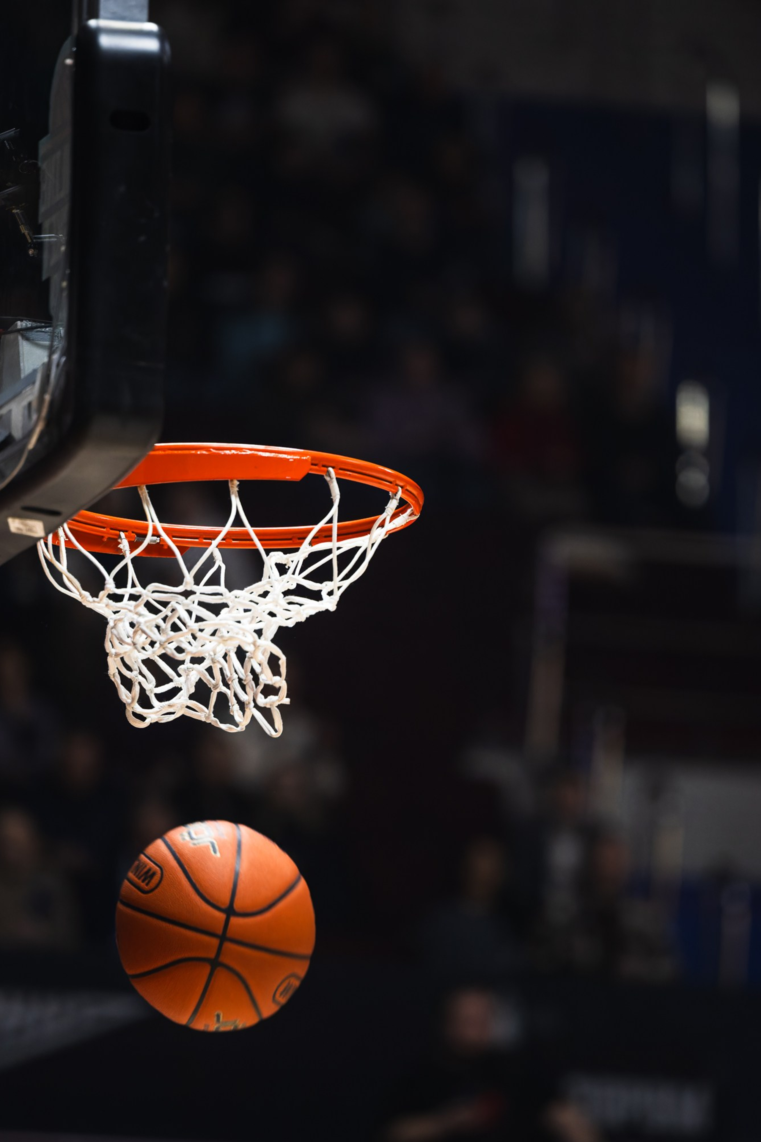 Баскетбол ЗЕНИТ VS УРАЛМАШ