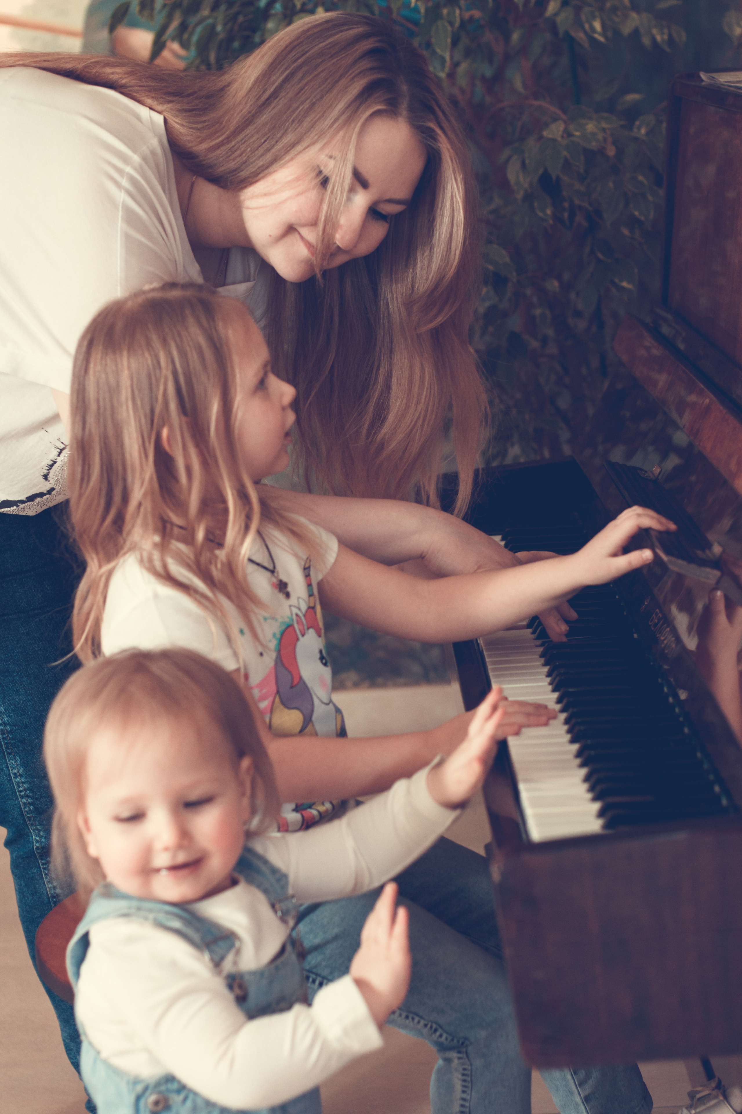 Евгения, Вероника и Сонечка