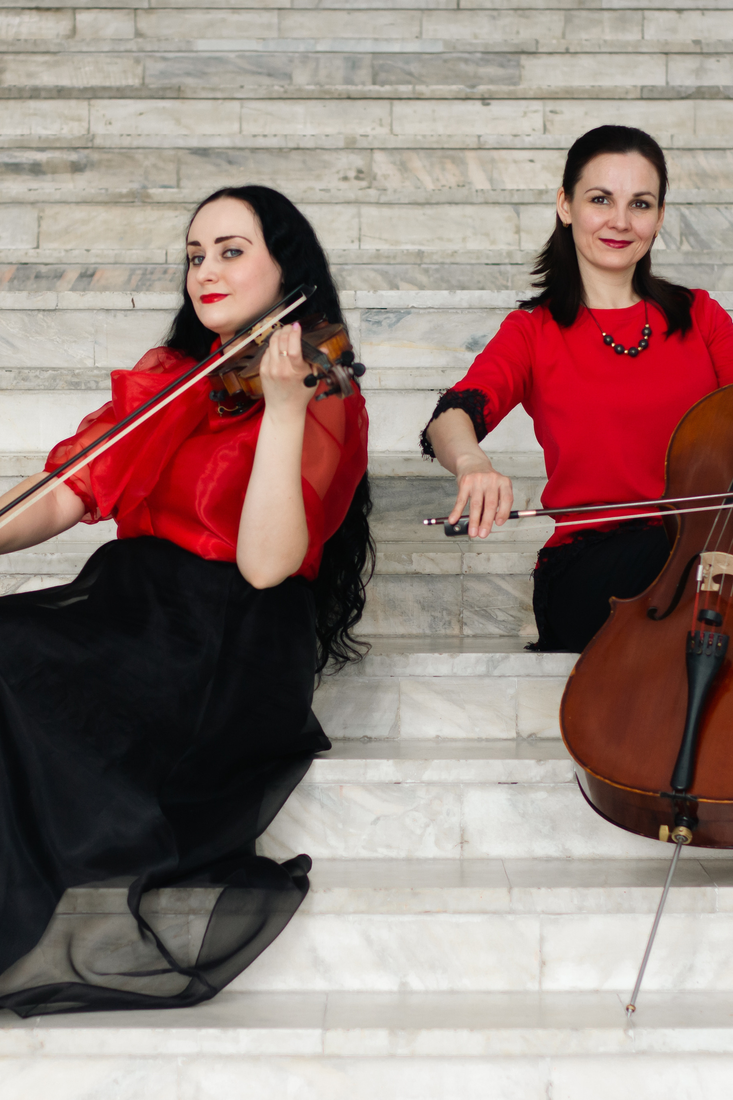 Ангелина и Нина