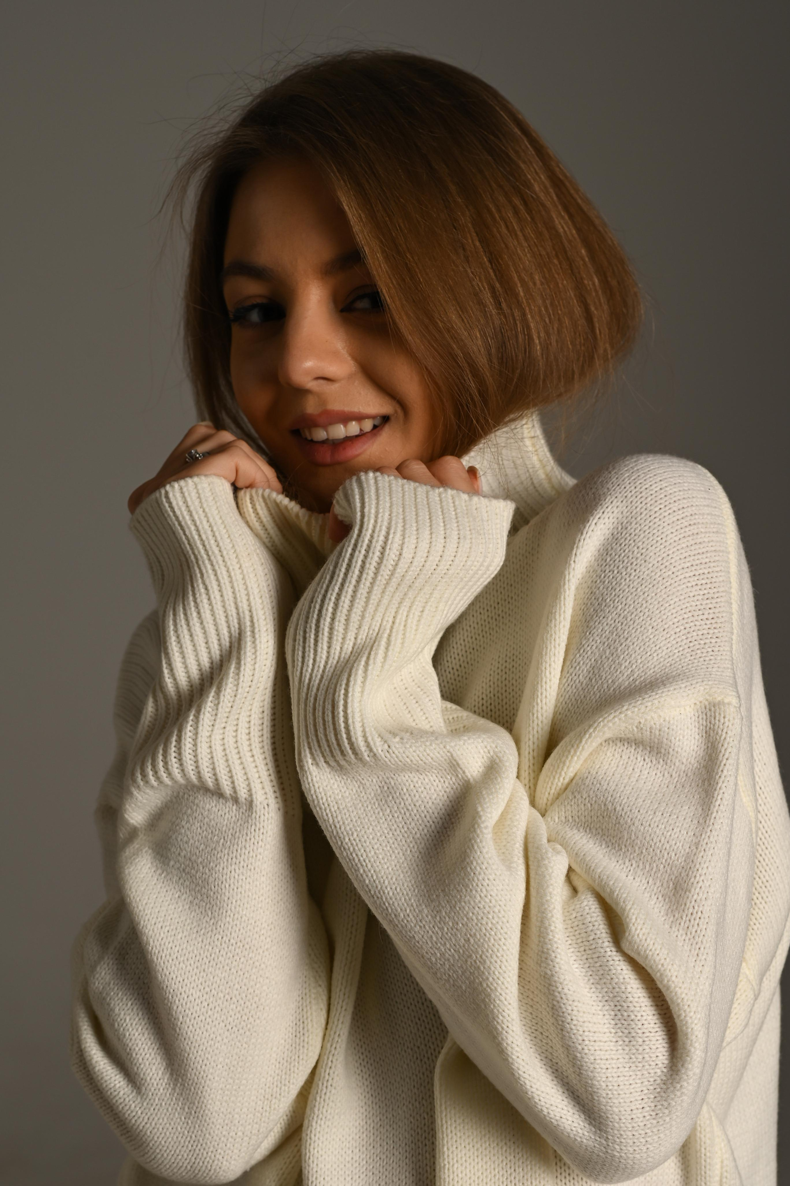 Модель для предметной съемки Мэри Москва| Sale Easy