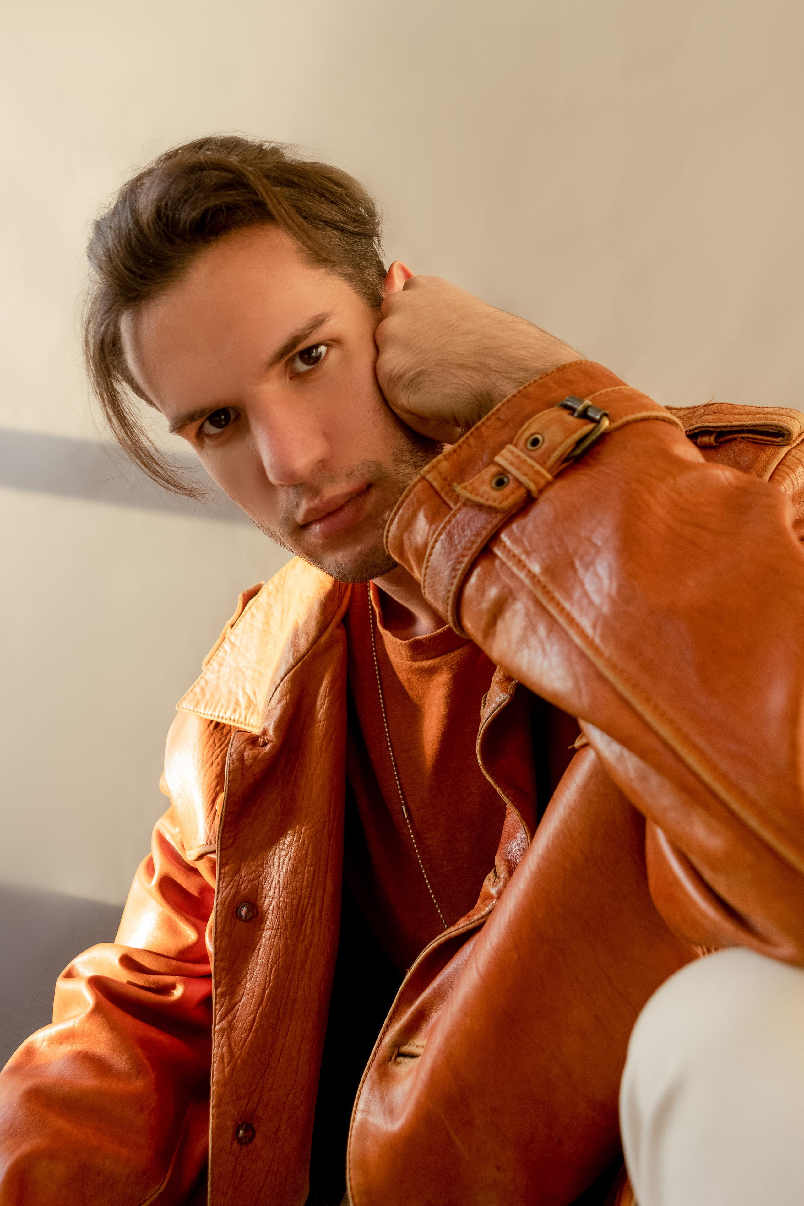 Модель для съемки на маркетплейсы Данил В Казань| Sale Easy