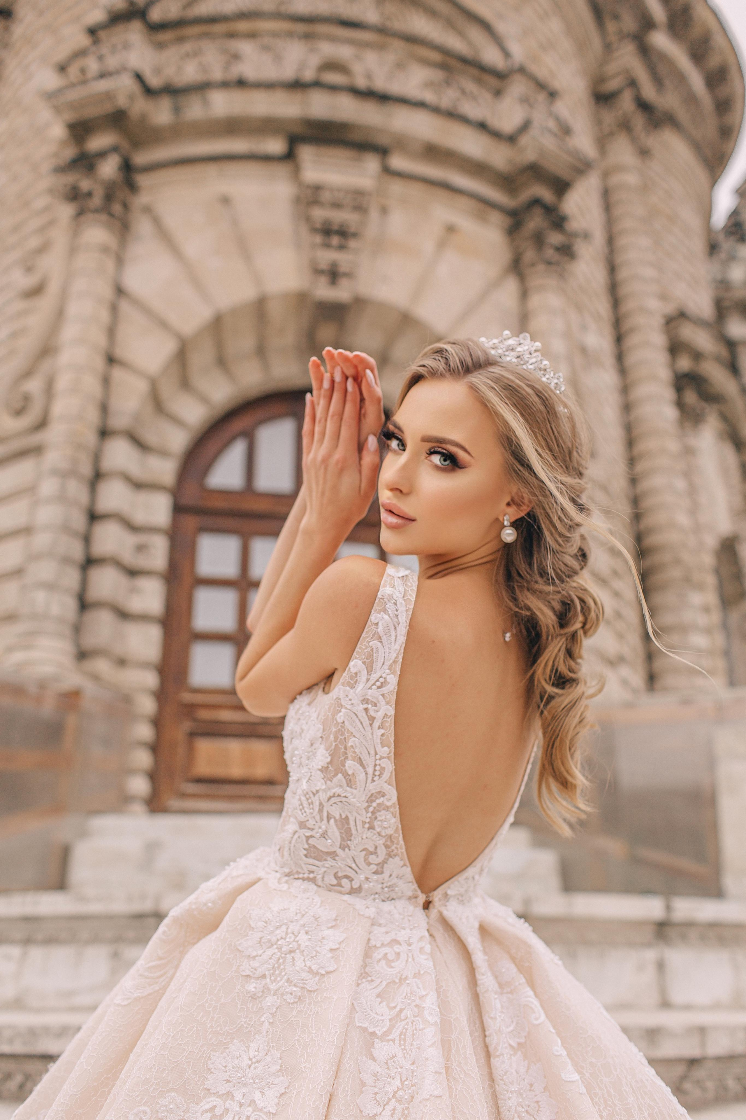 Модель для предметной съемки Надежда А. Москва| Sale Easy