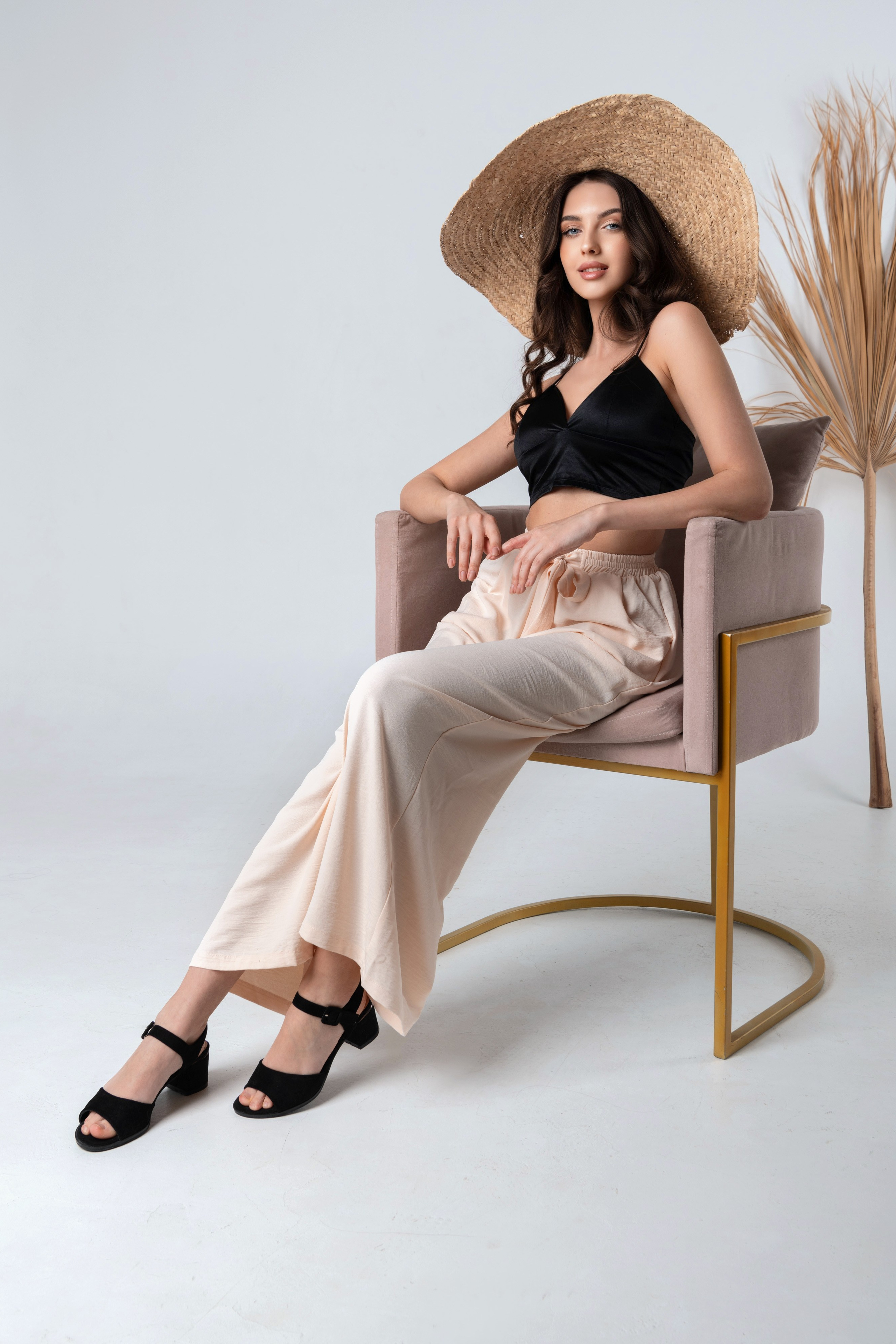 Модель для предметной съемки Марина З. С.-Пб| Sale Easy