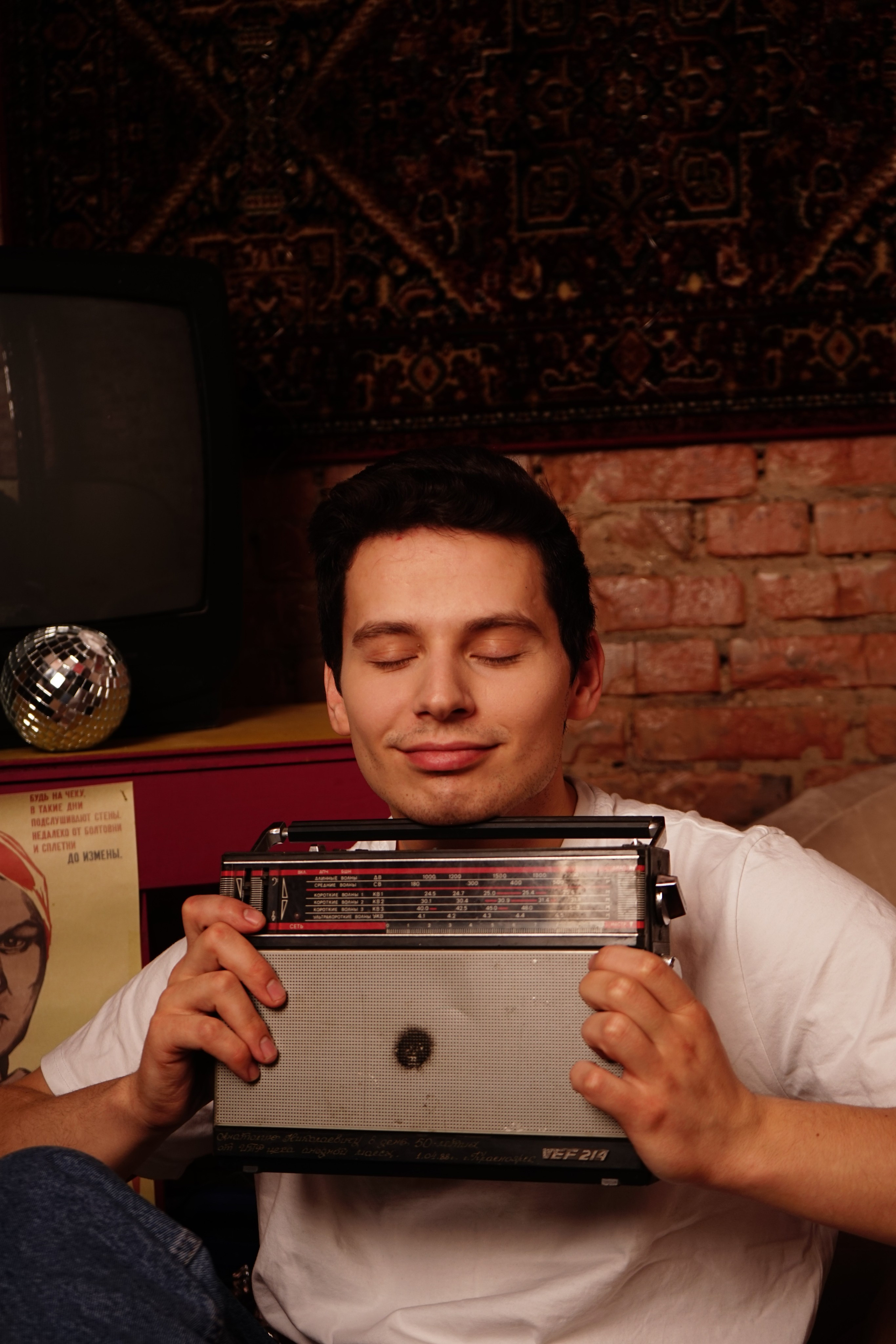 Модель для предметной съемки Александр О Казань| Sale Easy