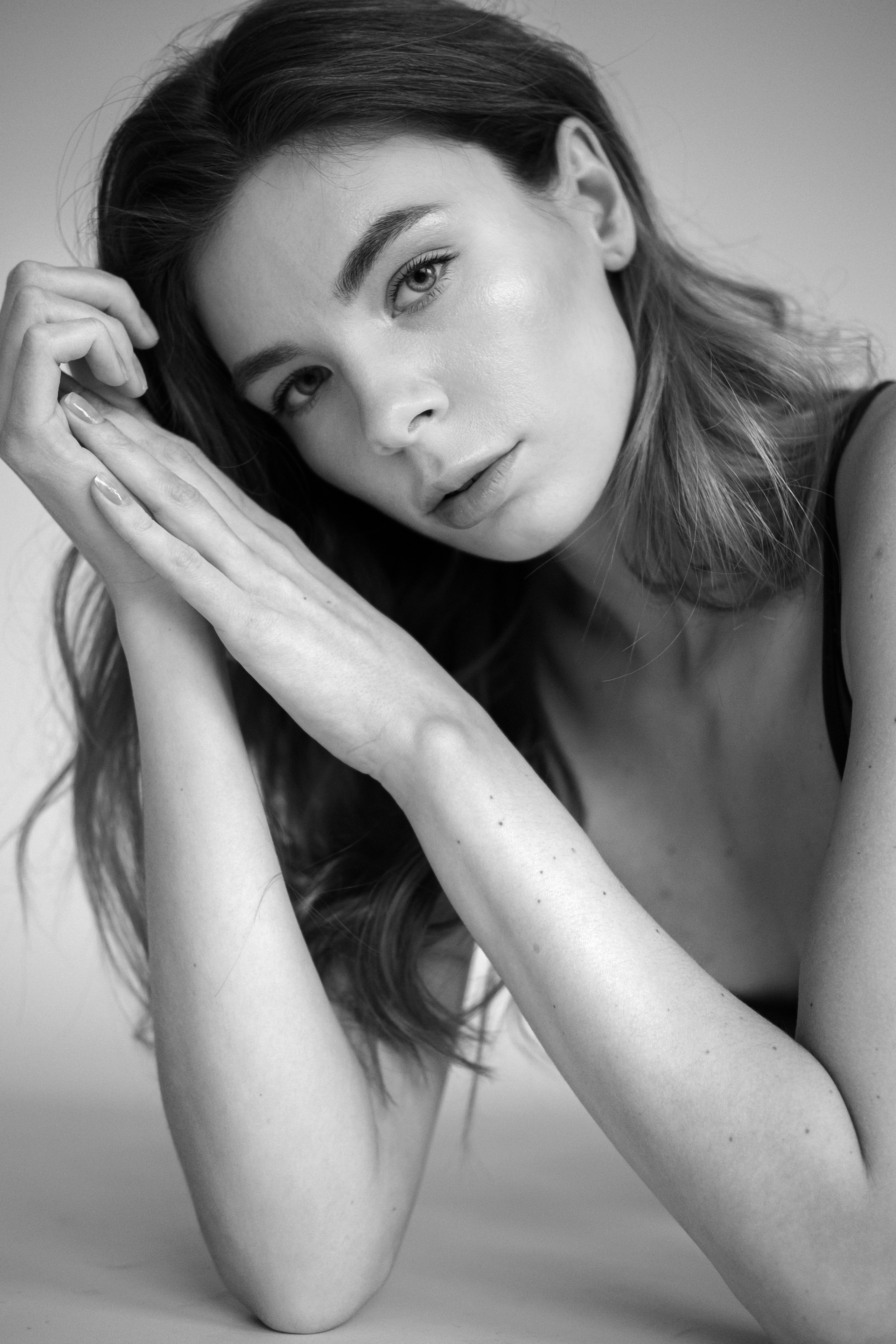 Модель для предметной съемки Марина Ж. Москва| Sale Easy