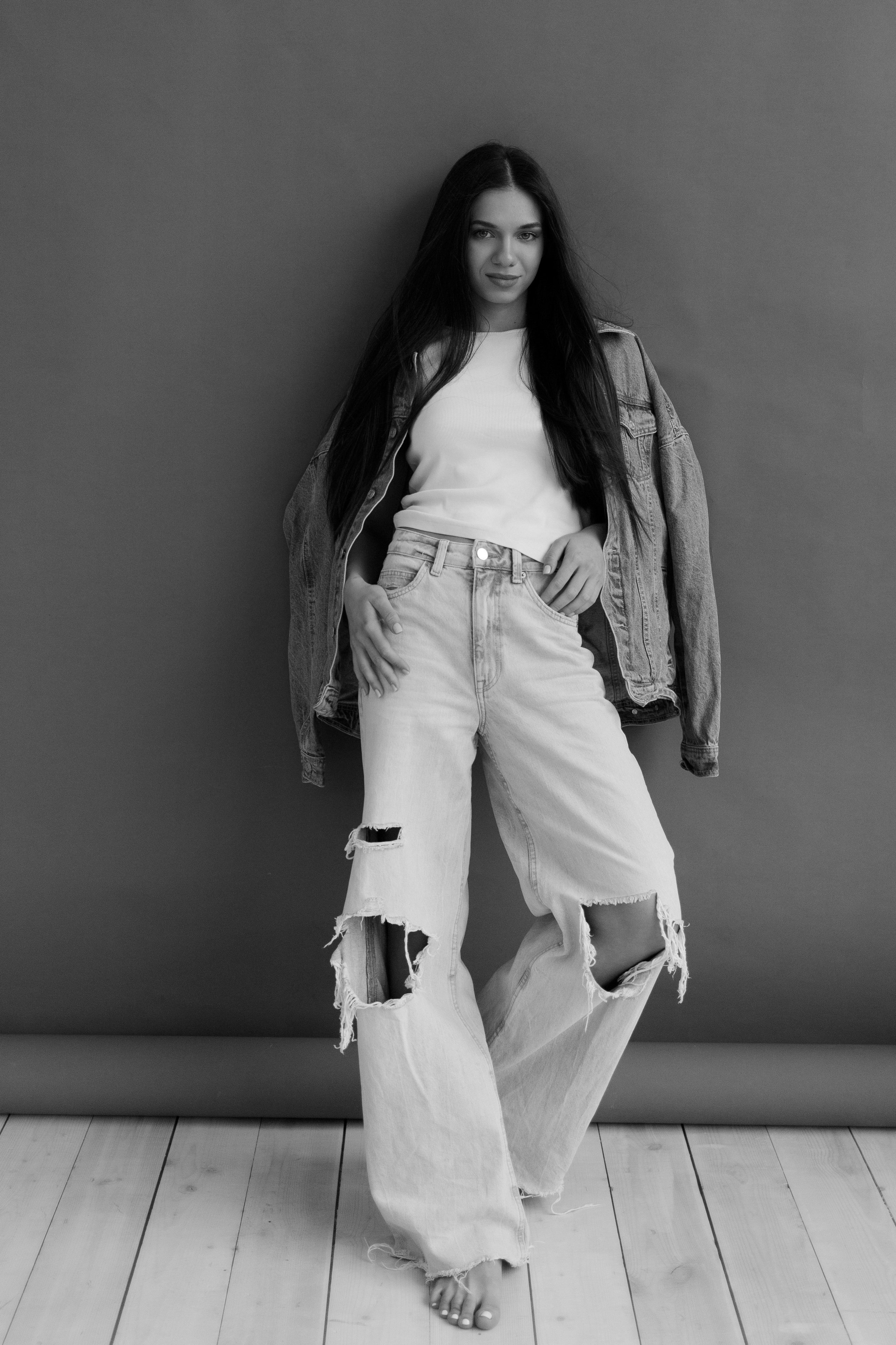 Модель для предметной съемки Альбина С.-Пб| Sale Easy