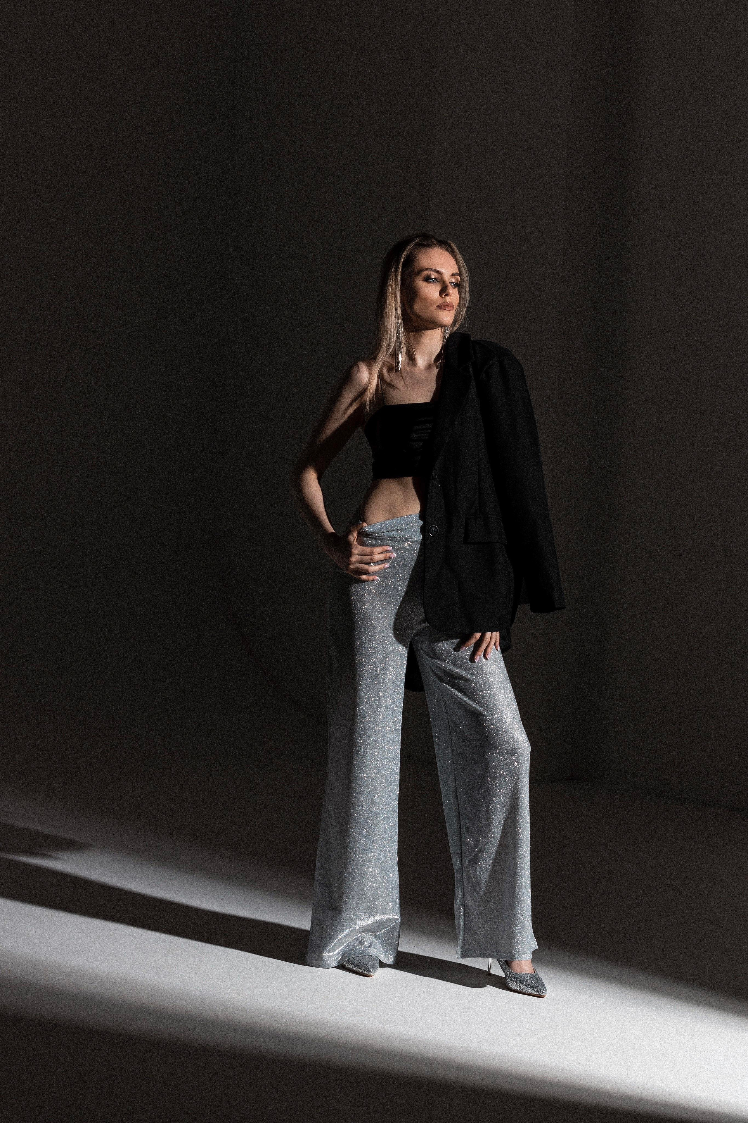 Модель для предметной съемки Эвелина С-Петербург | Sale Easy