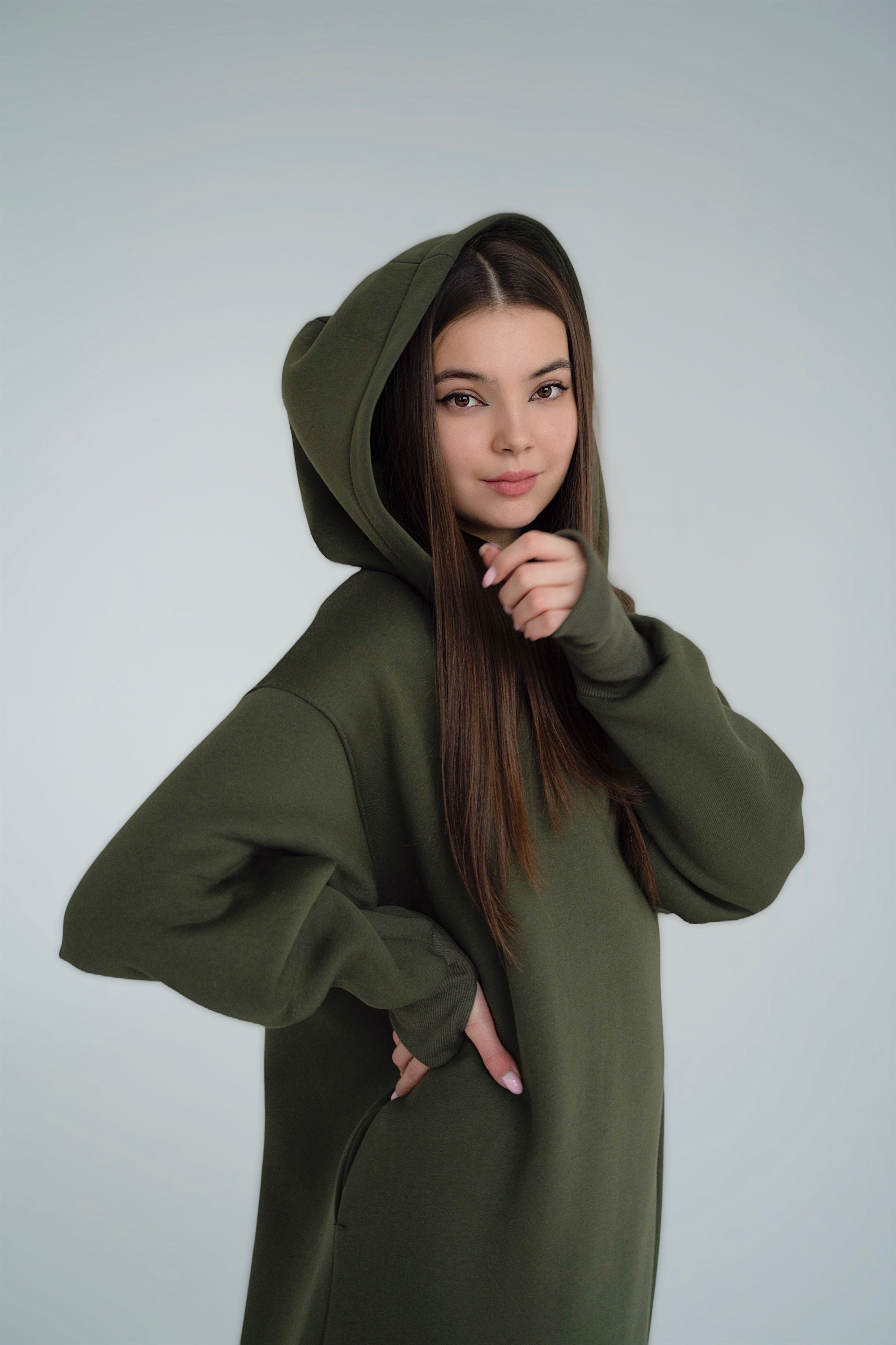 Модель для предметной съемки Аделя А. Казань| Sale Easy