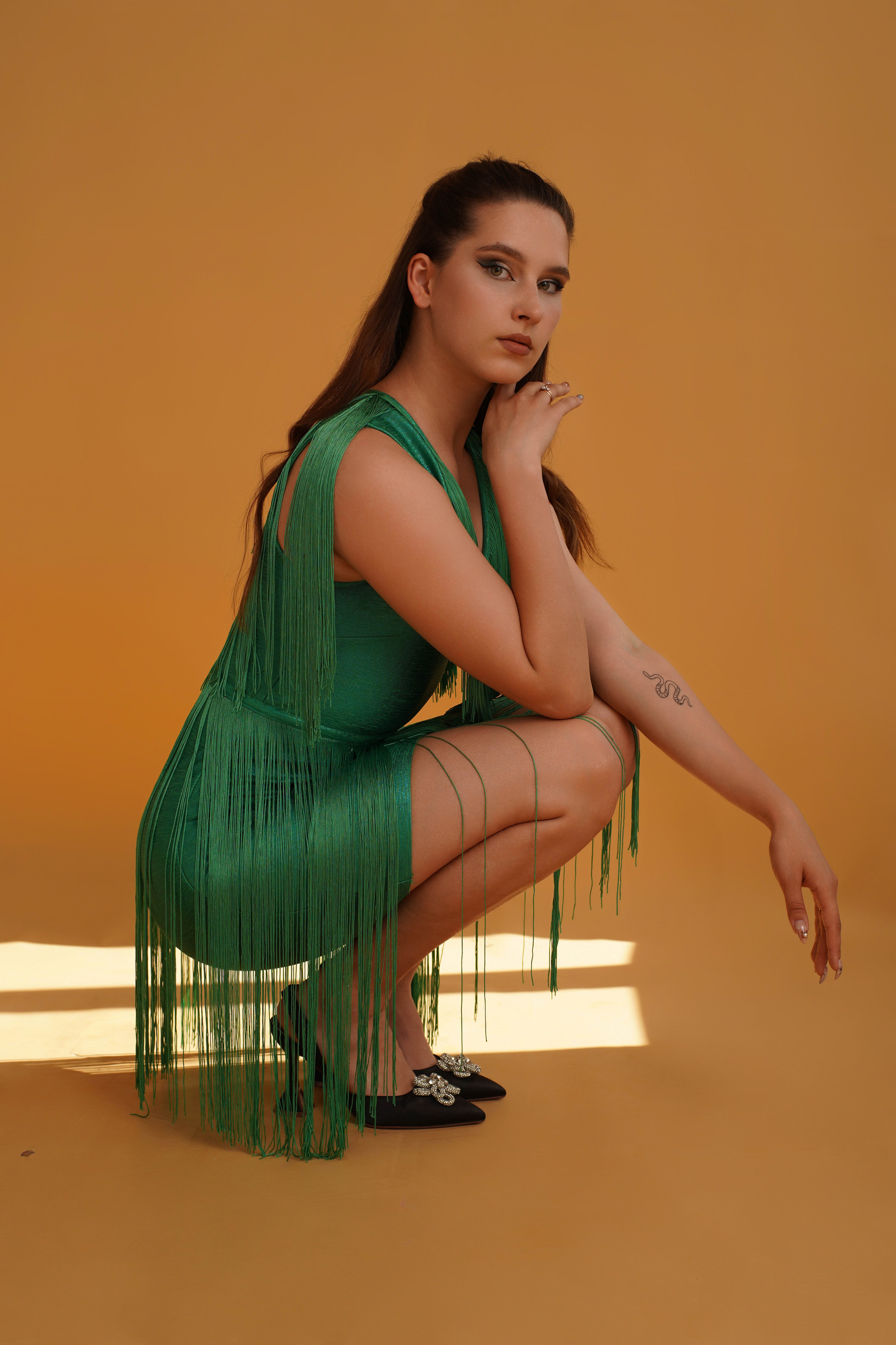 Модель для предметной съемки Александра Б. Москва| Sale Easy