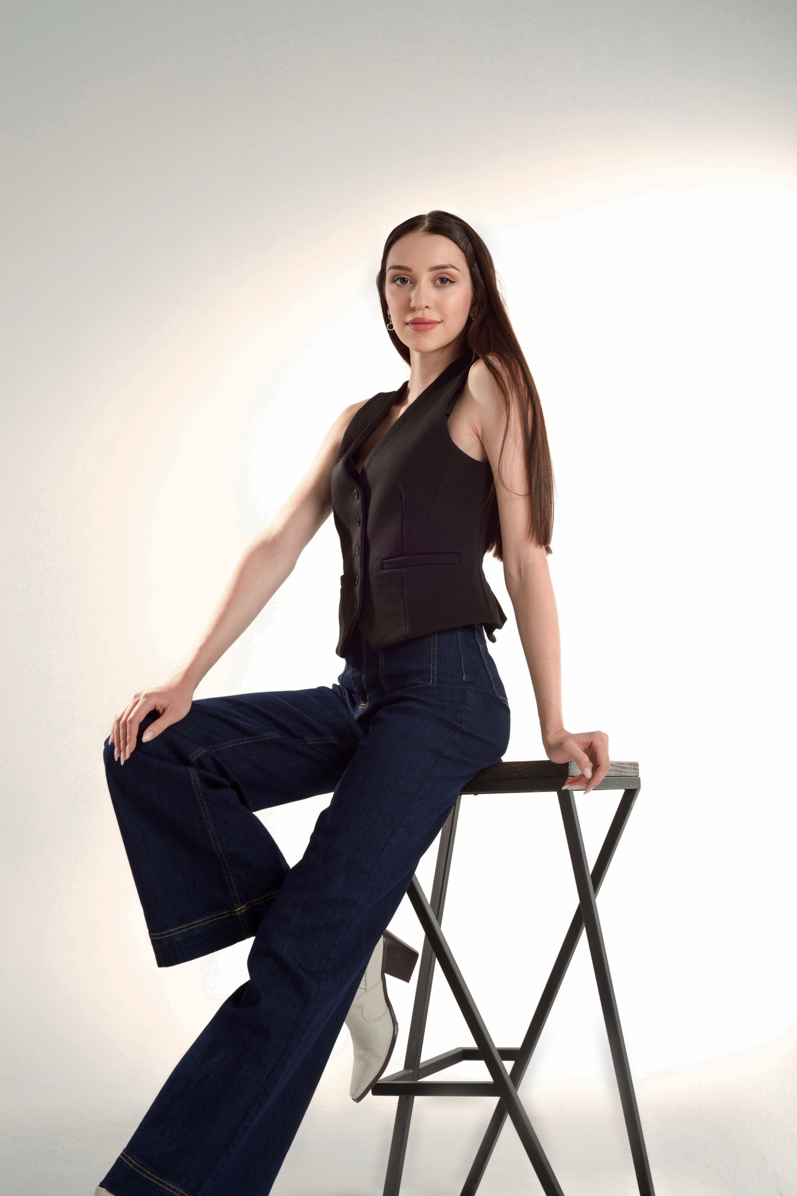 Модель для предметной съемки Юлия А. Н.Новгород| Sale Easy