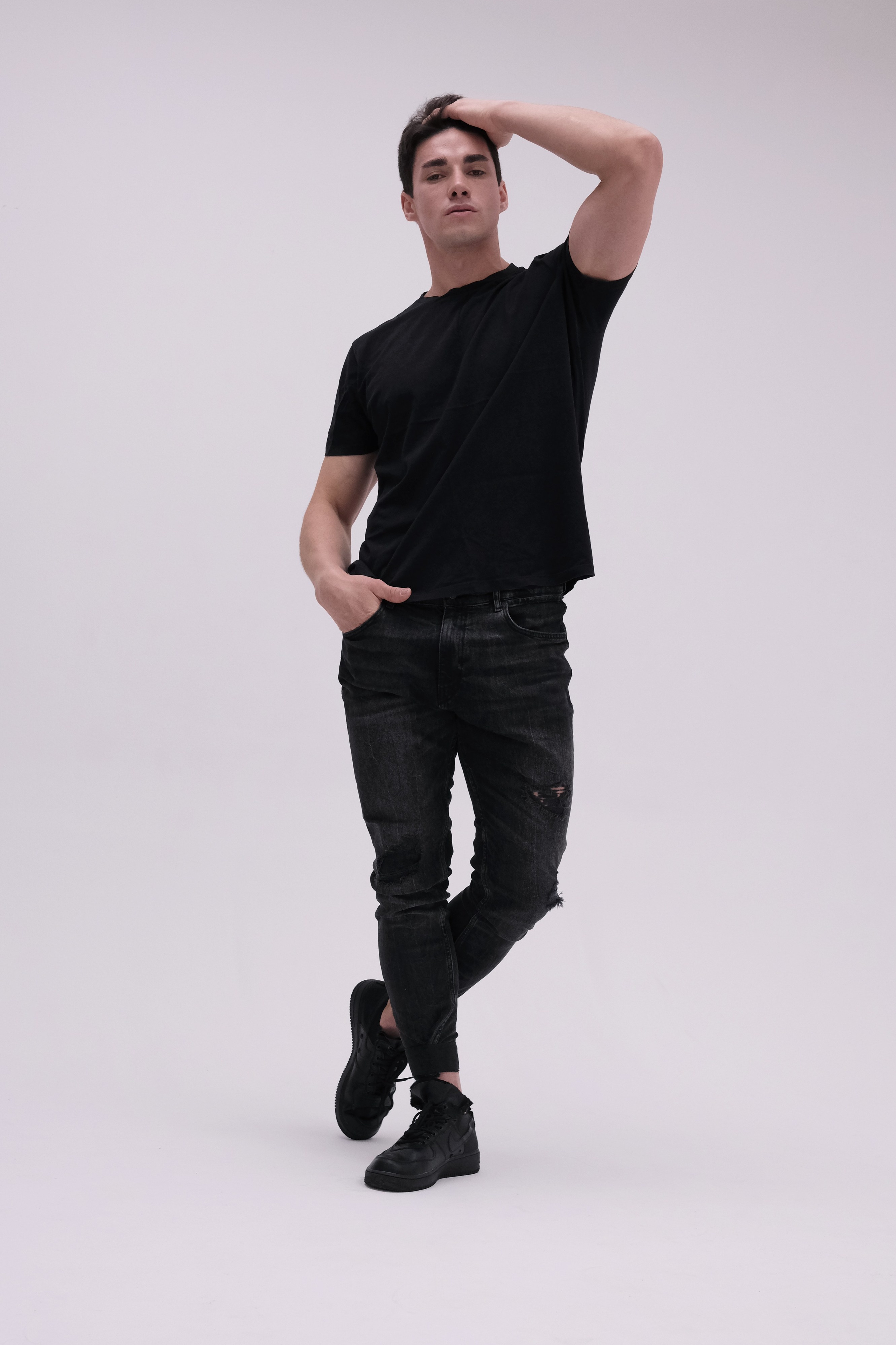 Модель для предметной съемки Владимир id 29 033 С.-Пб| Sale Easy