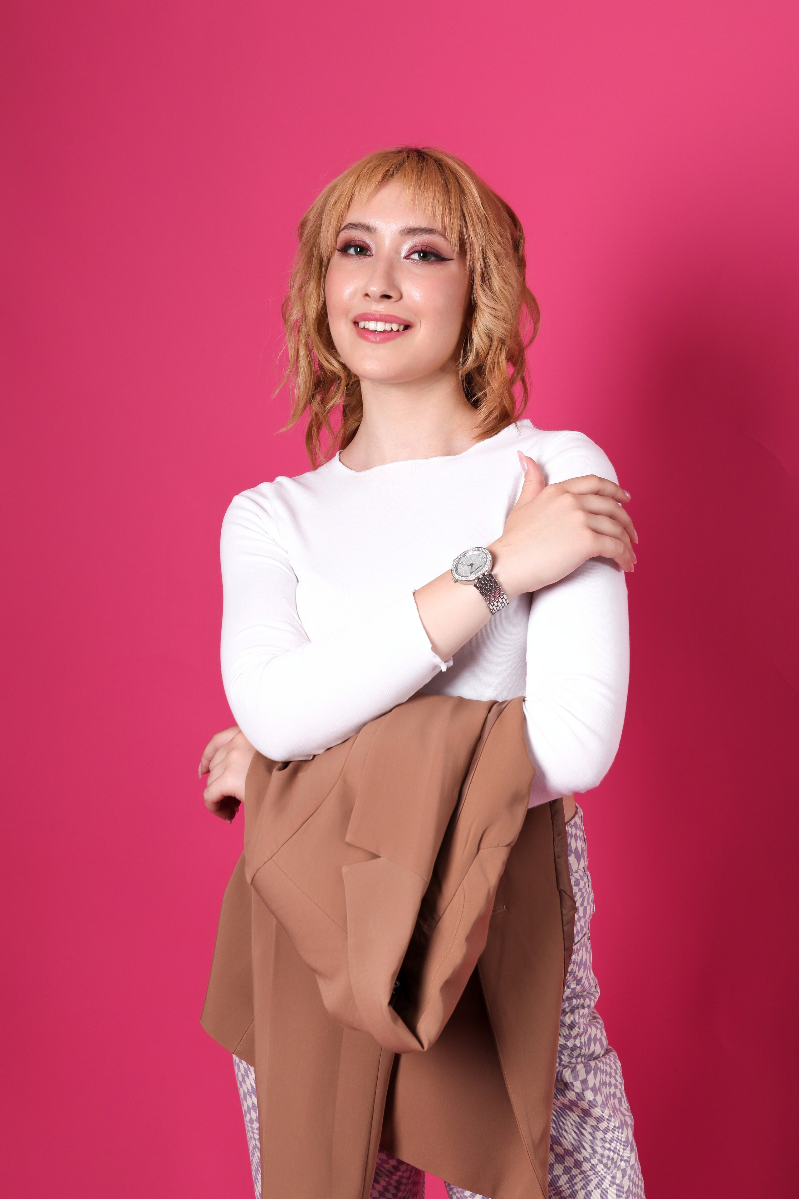 Модель для предметной съемки Полина Е  Новосибирск| Sale Easy