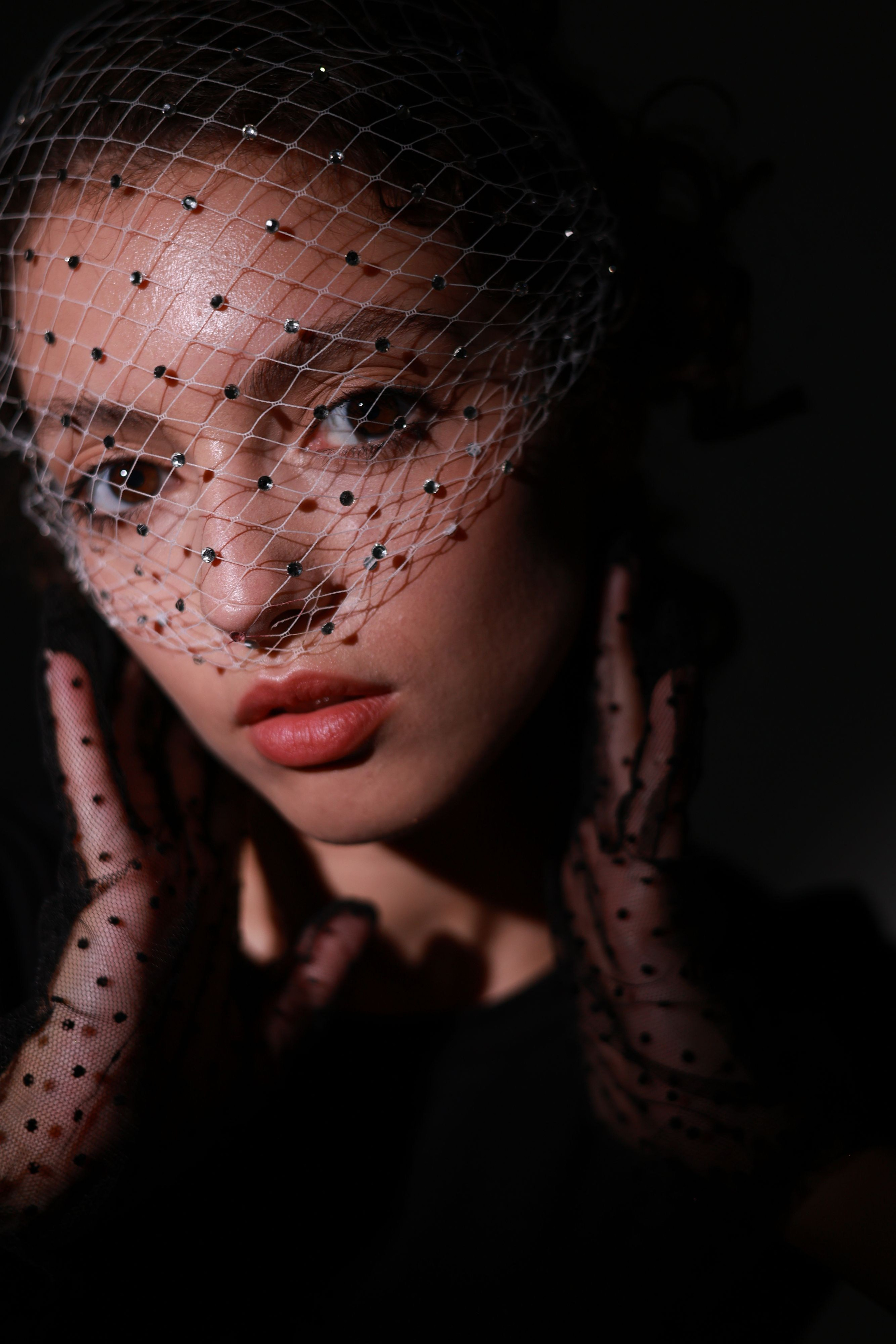 Модель для предметной съемки Анна Ш. С.-Пб| Sale Easy