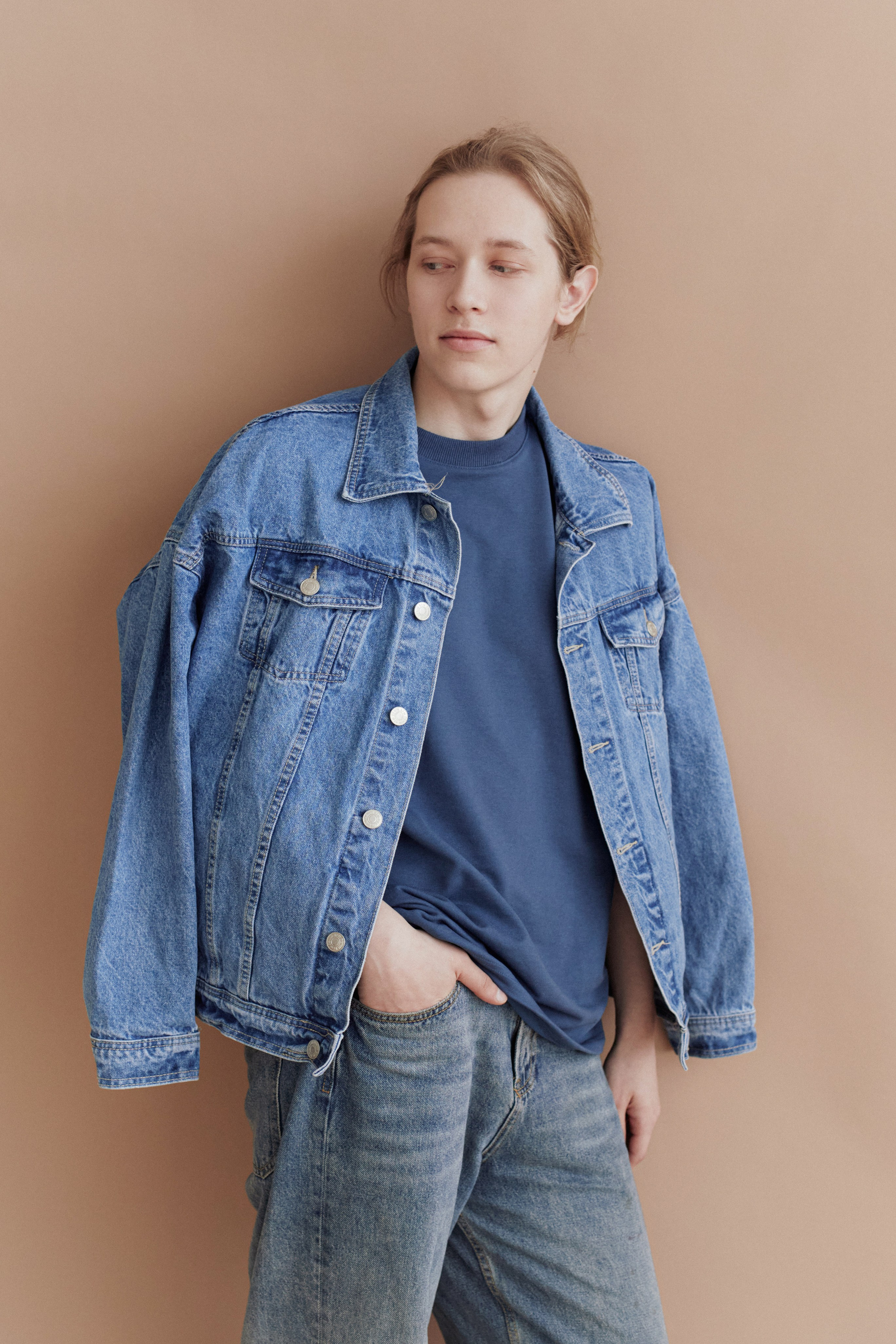 Модель для предметной съемки Данила id 29 028 С.-Пб| Sale Easy