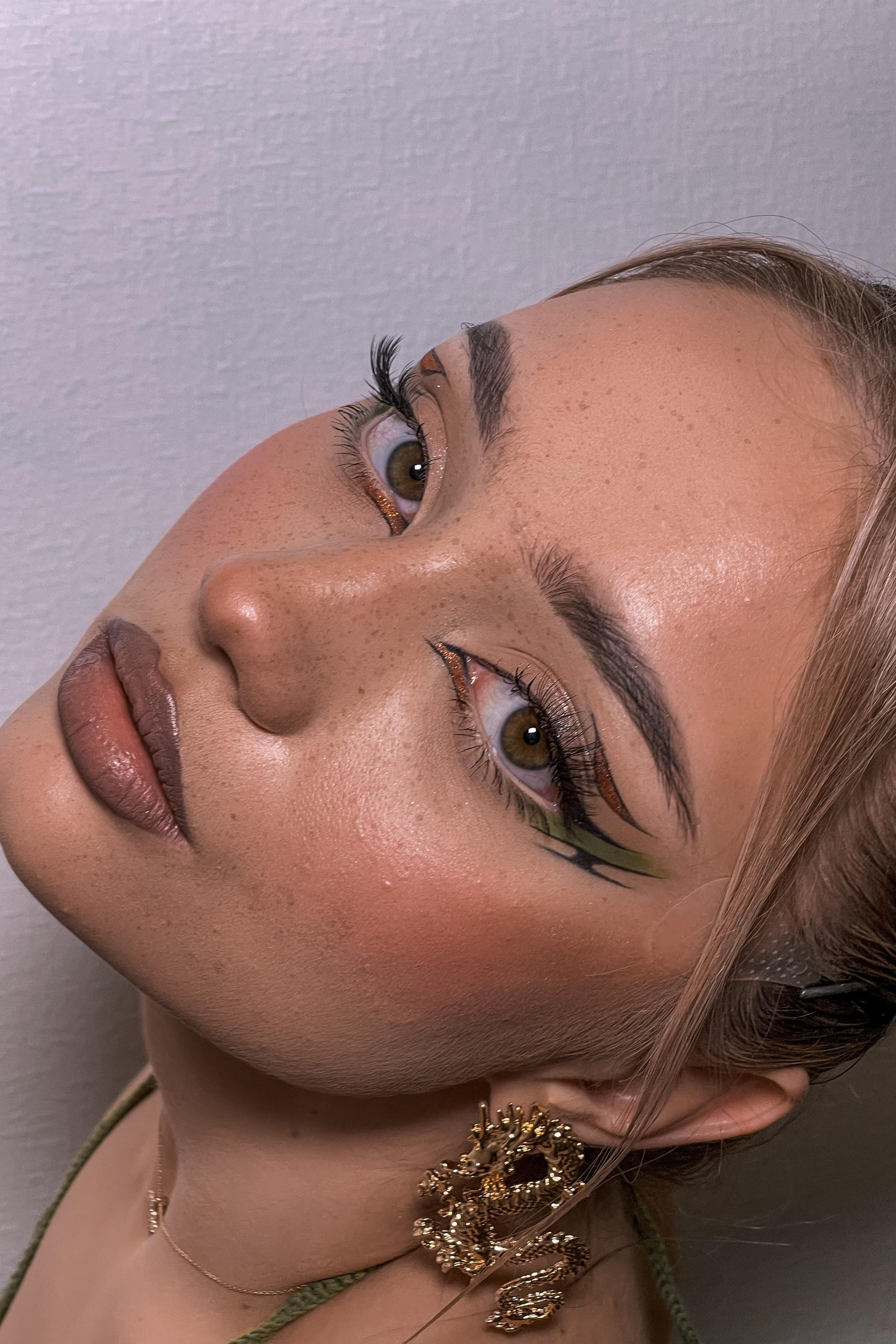 Модель для предметной съемки Вероника 8 Н.Новгород | Sale Easy