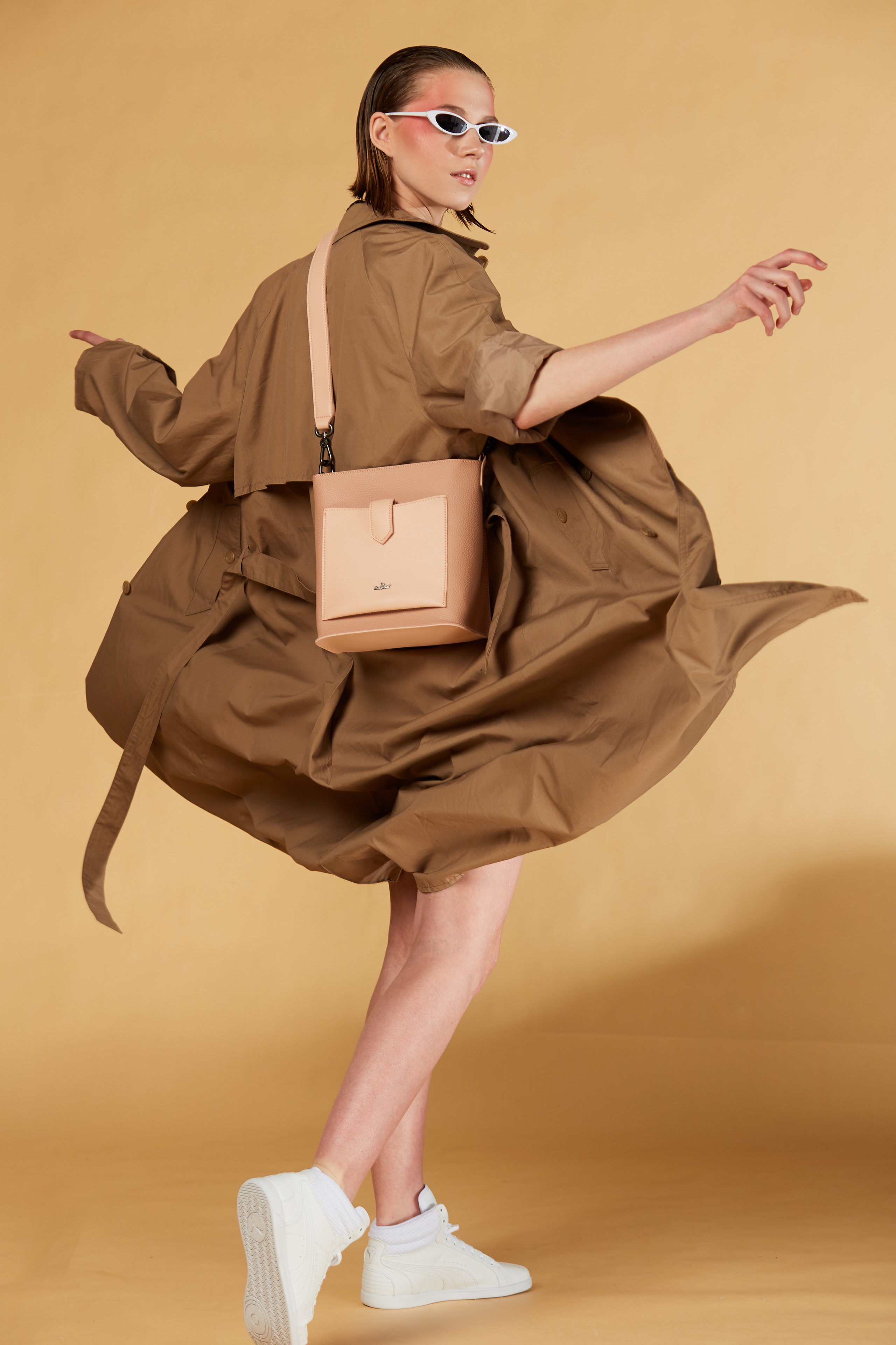 Модель для предметной съемки Дарья Н.Новгород | Sale Easy