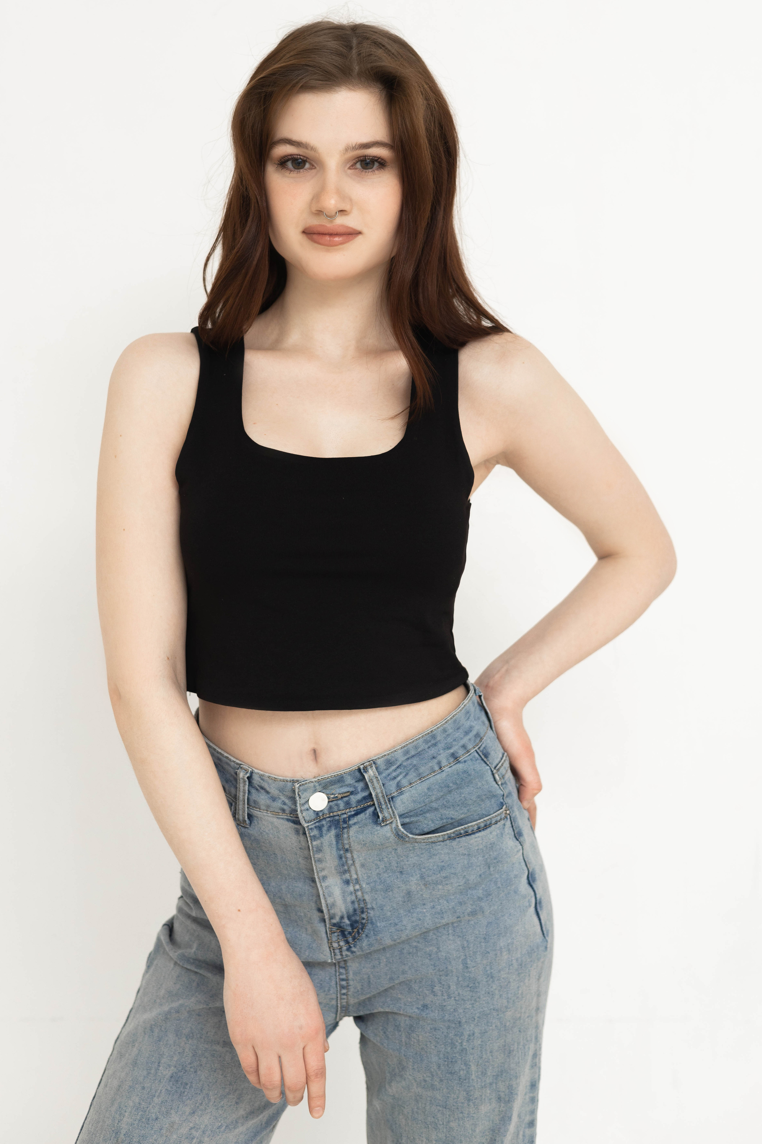 Модель для предметной съемки София 1 Н.Новгород | Sale Easy