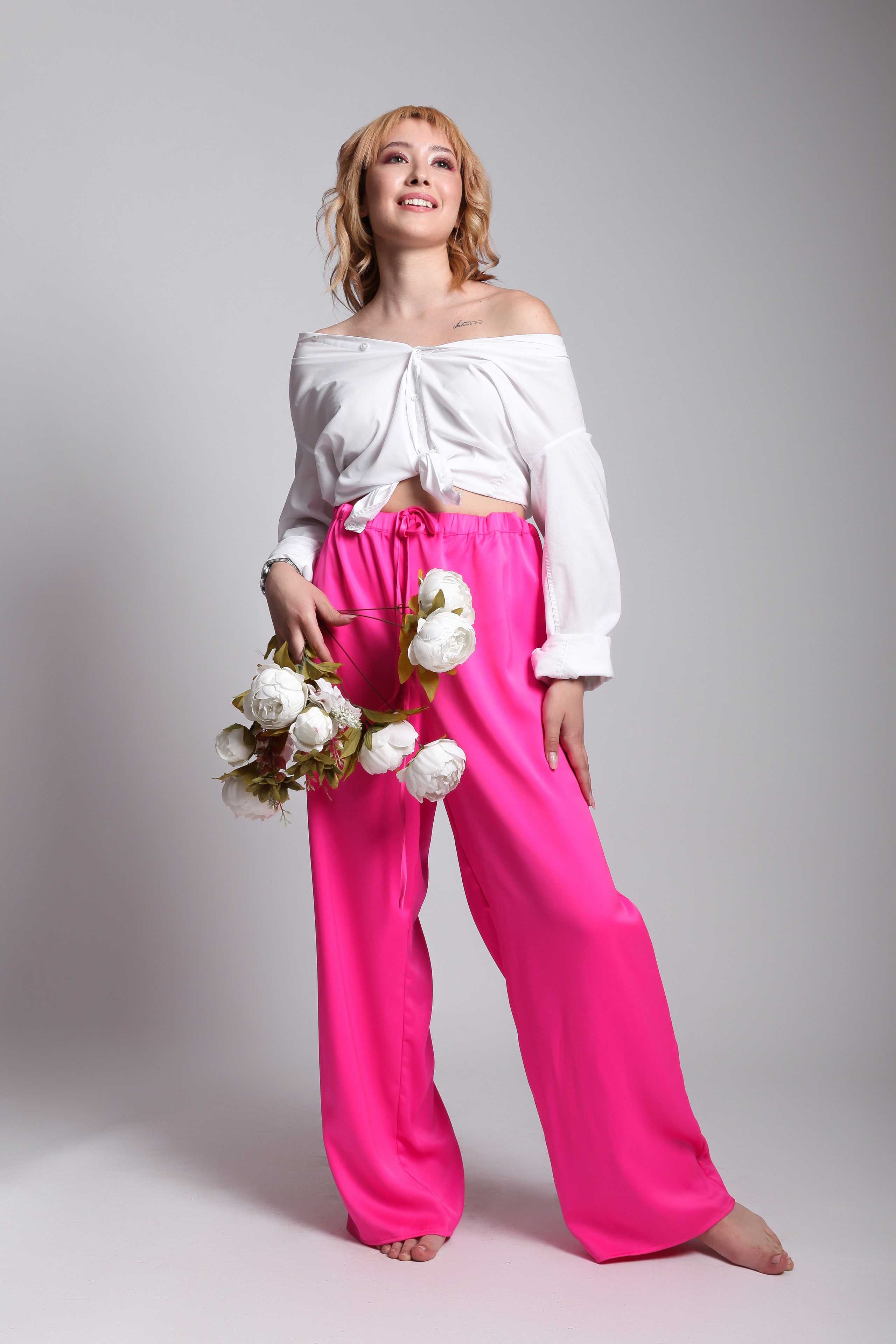 Модель для предметной съемки Полина Е  Новосибирск| Sale Easy