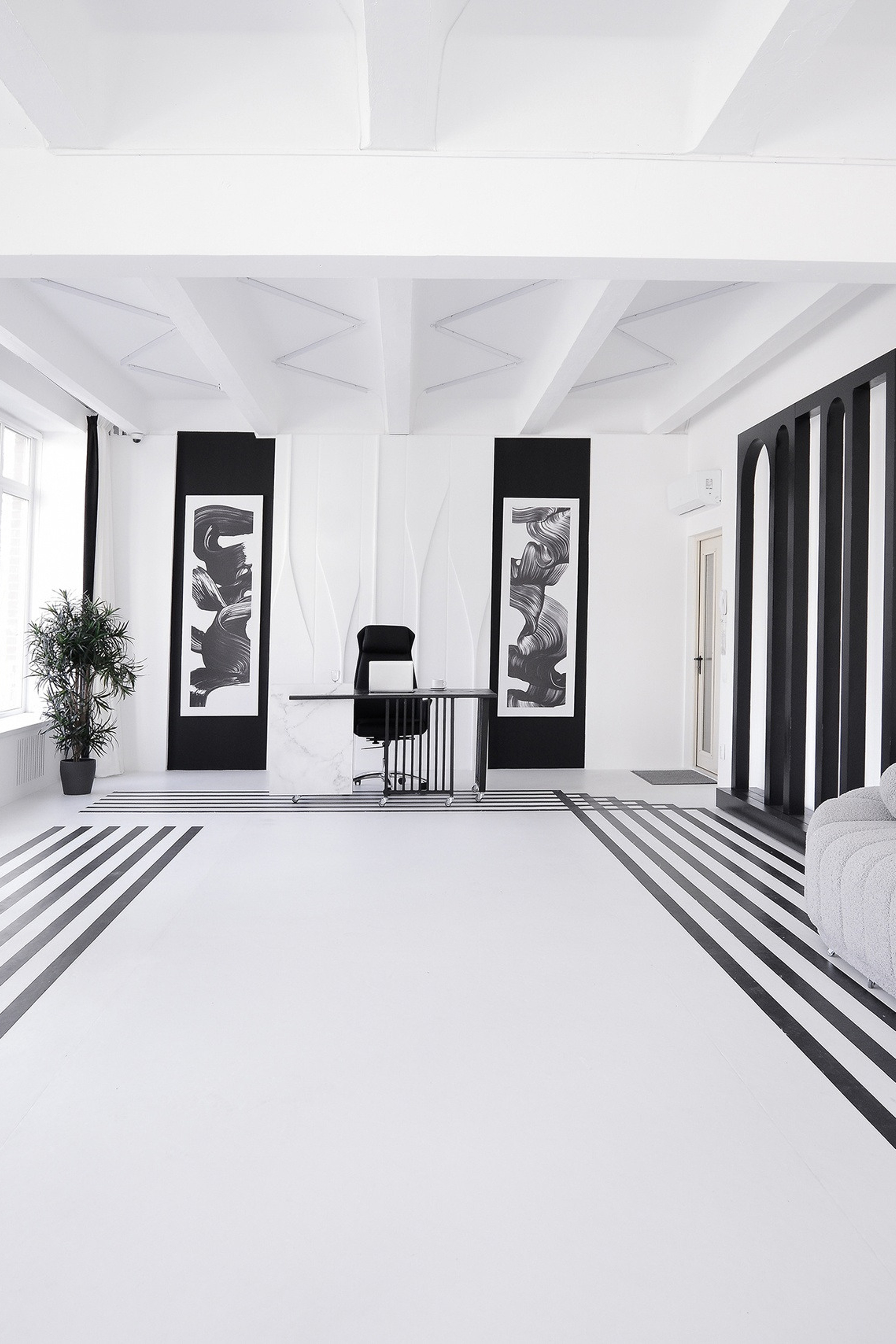 Студия для предметной съемки CROSS — Room 201 Москва | Sale Easy