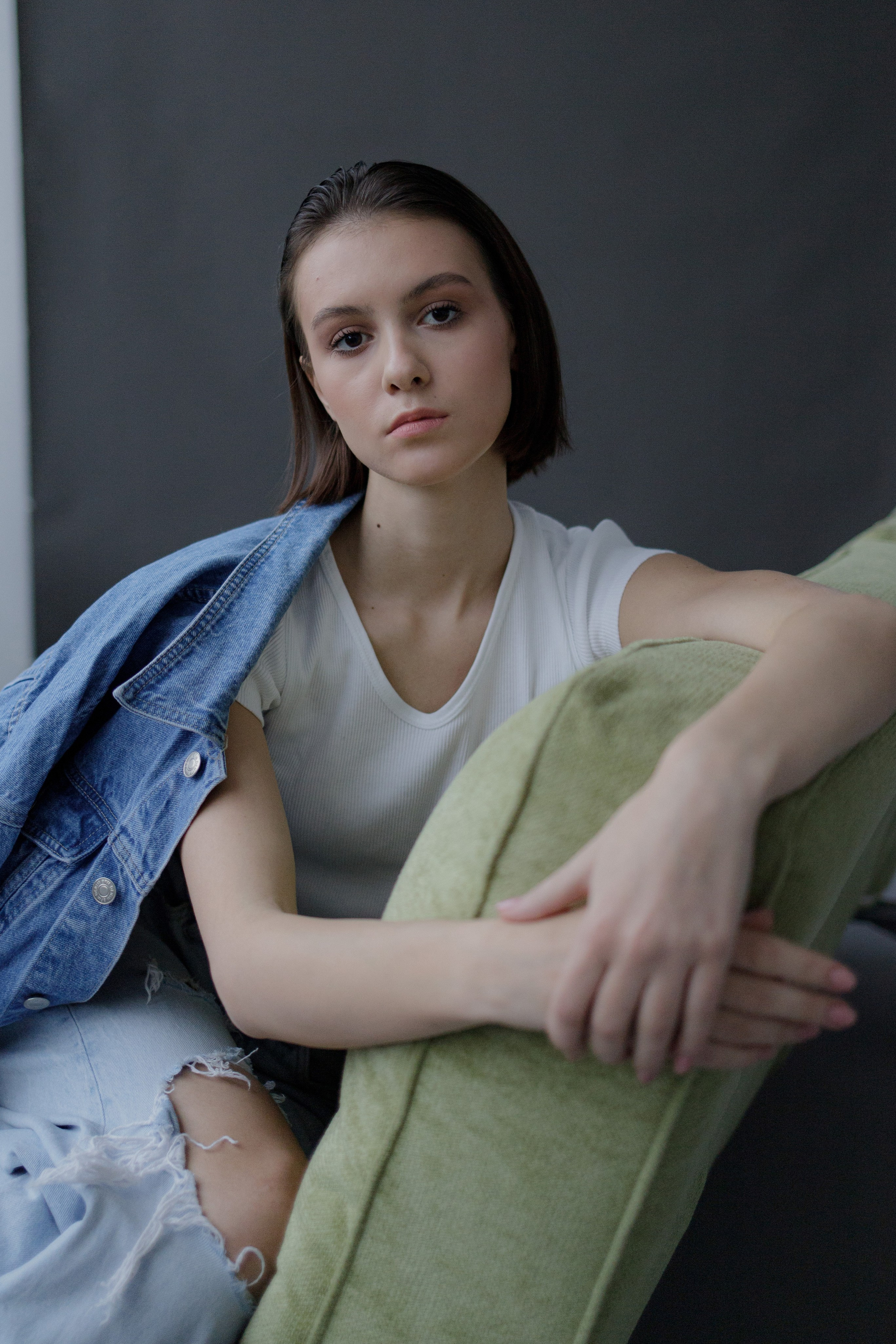 Модель для предметной съемки Милана Г. С.-Пб| Sale Easy