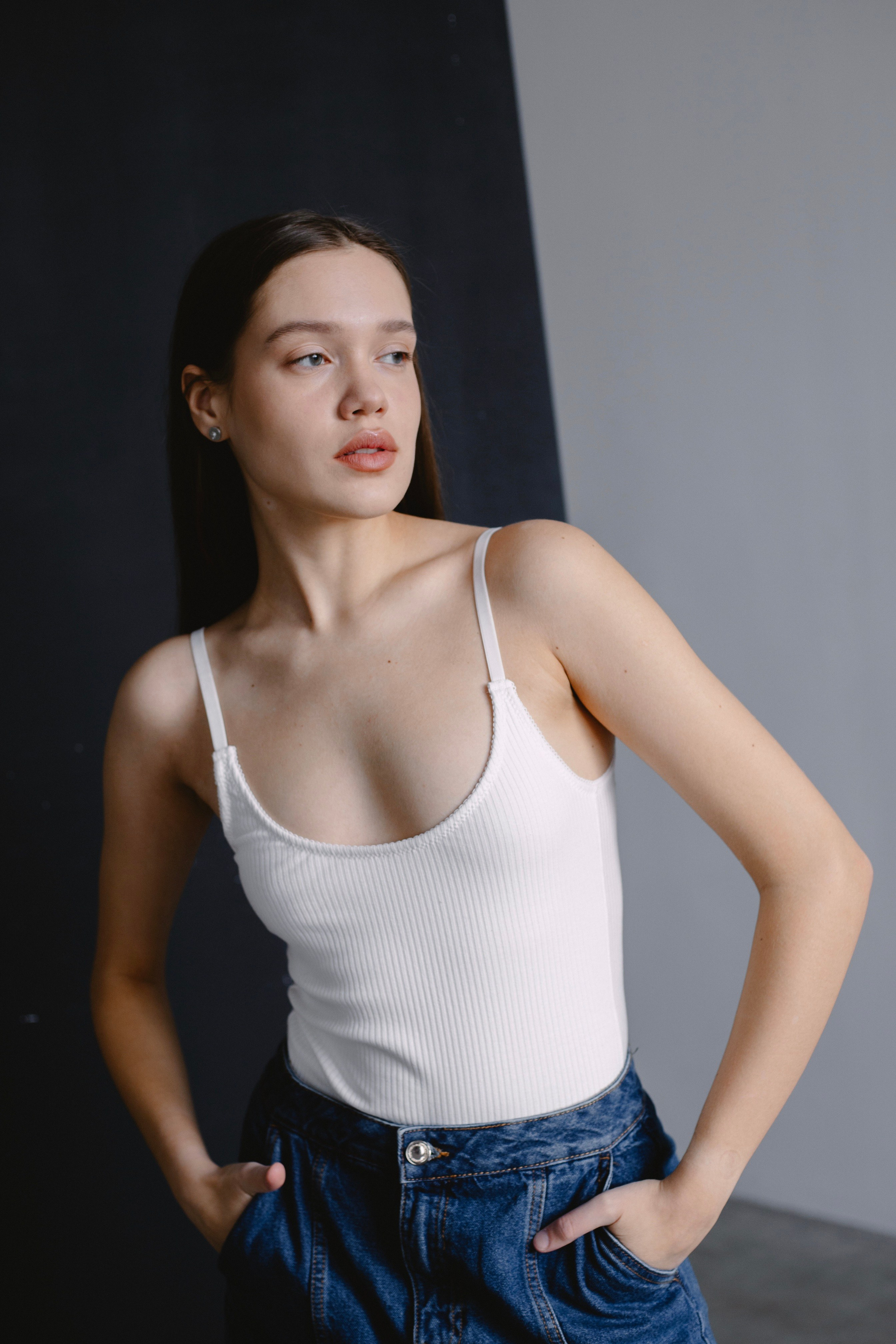 Модель для предметной съемки Данна Сочи| Sale Easy