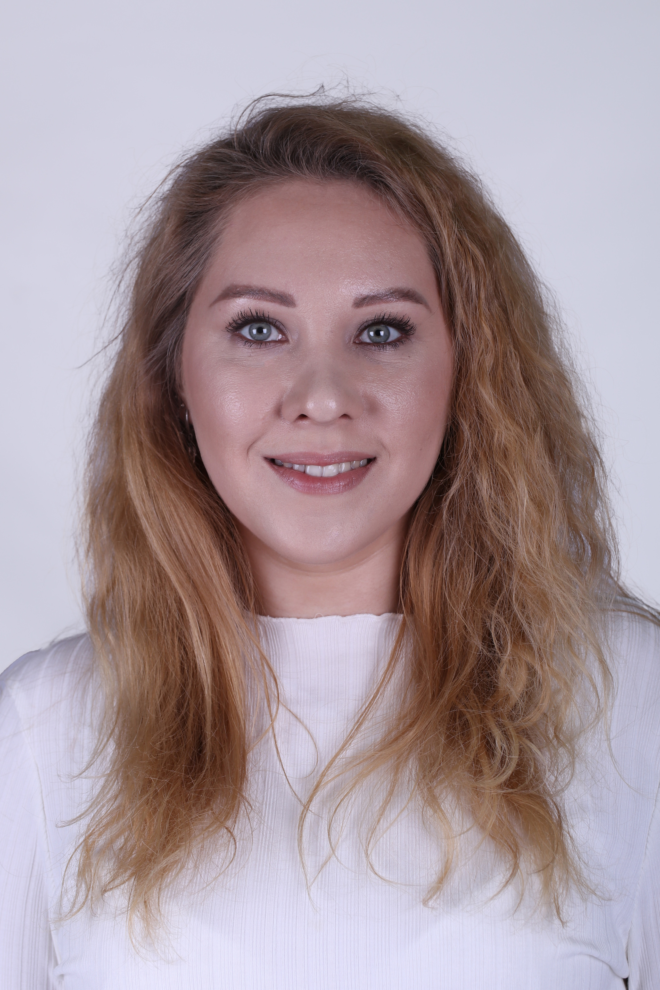 Модель plus size для предметной съемки Алина Д Н.Новгород | Sale Easy