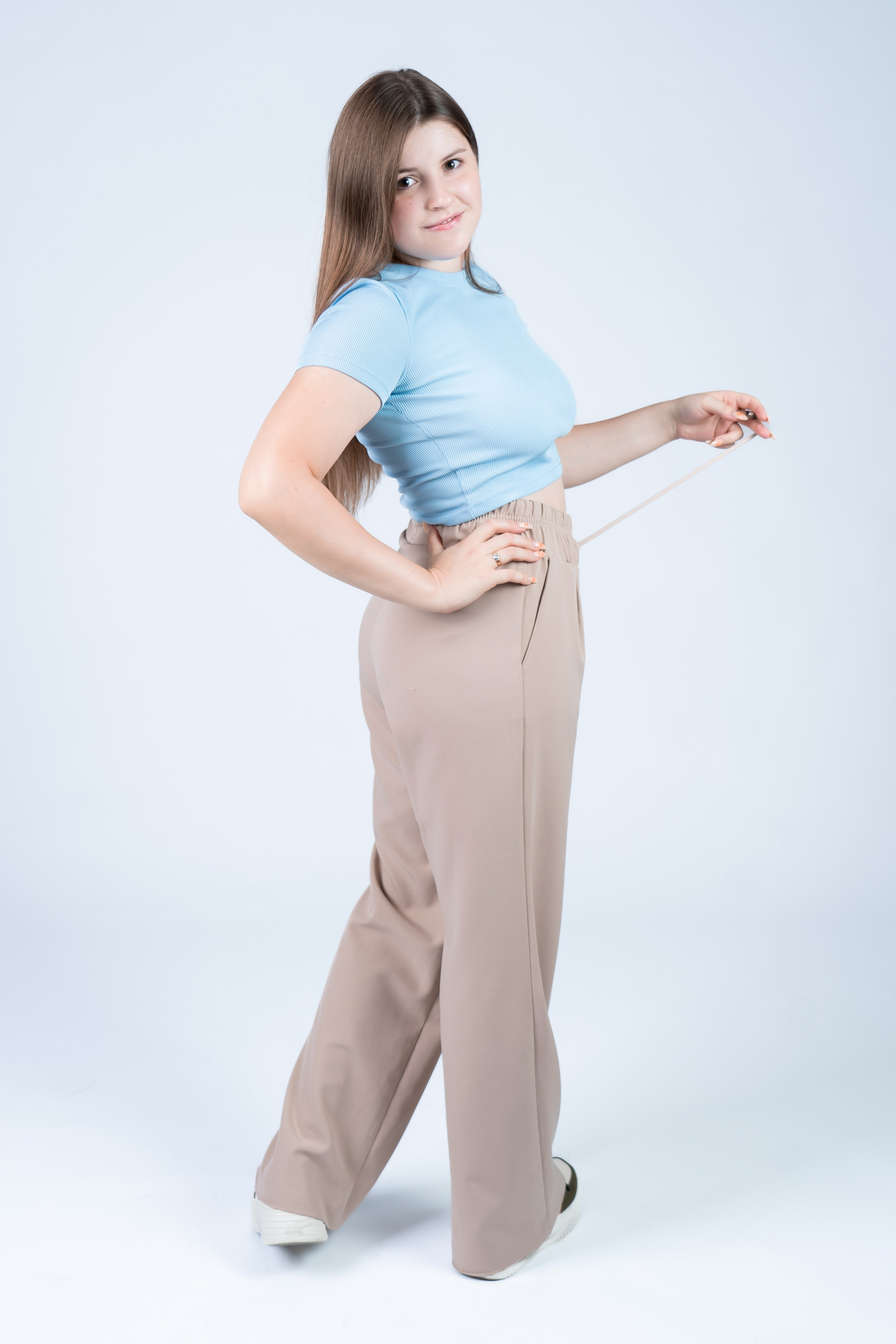 Модель для предметной съемки  Елена Д Сочи| Sale Easy