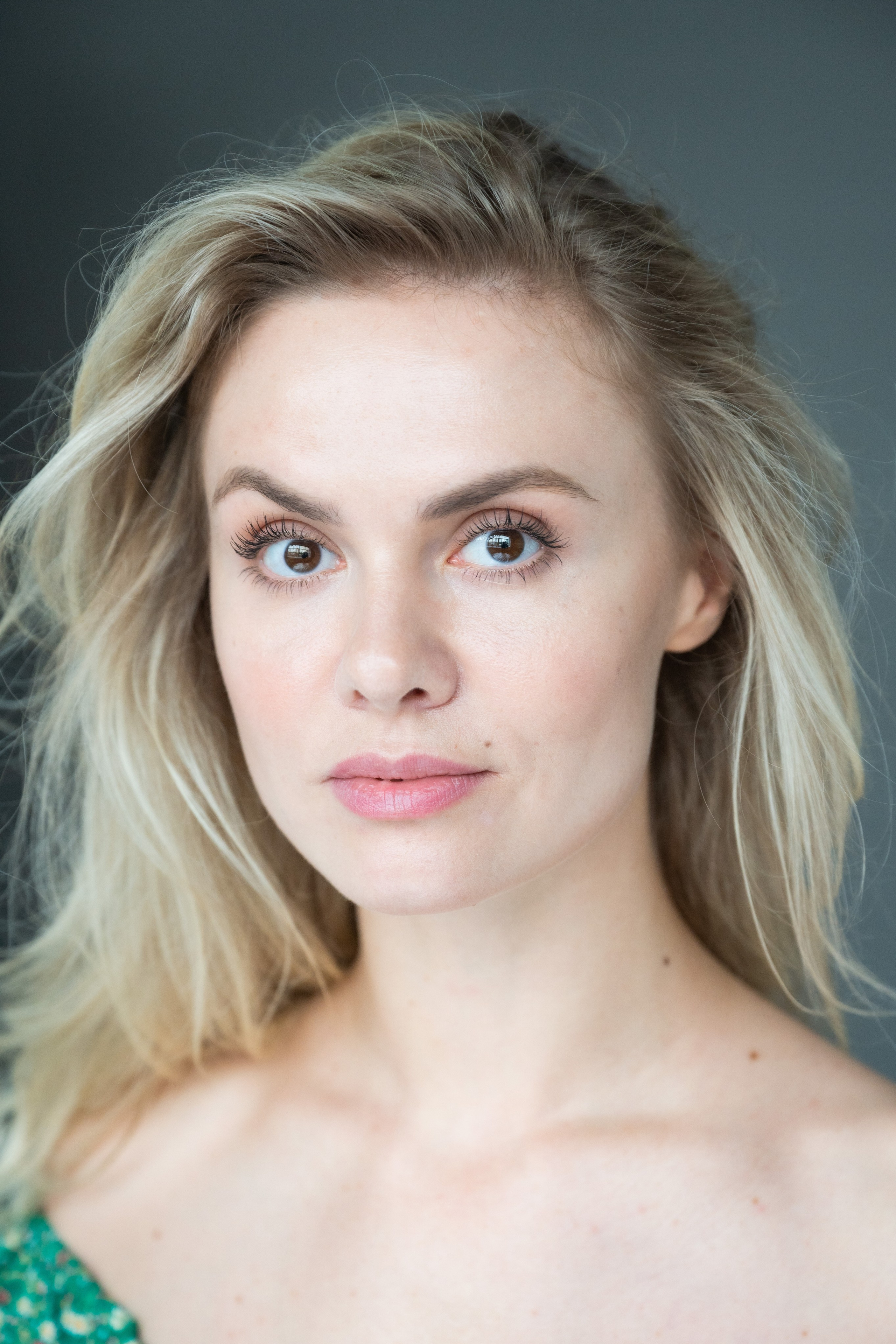 Модель для предметной съемки Ксения Ж Москва| Sale Easy