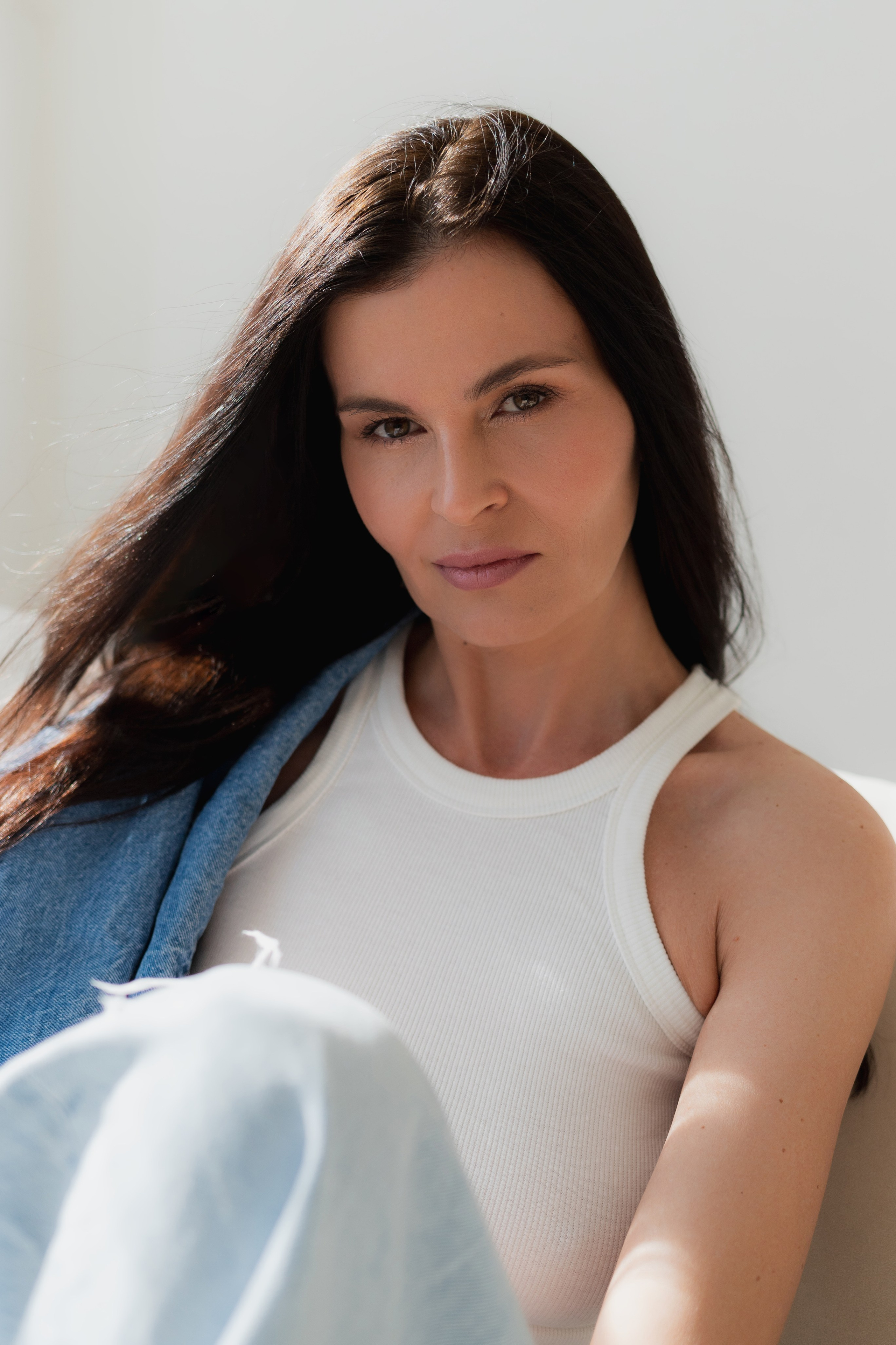 Модель для предметной съемки Анна Д. С.-Пб| Sale Easy