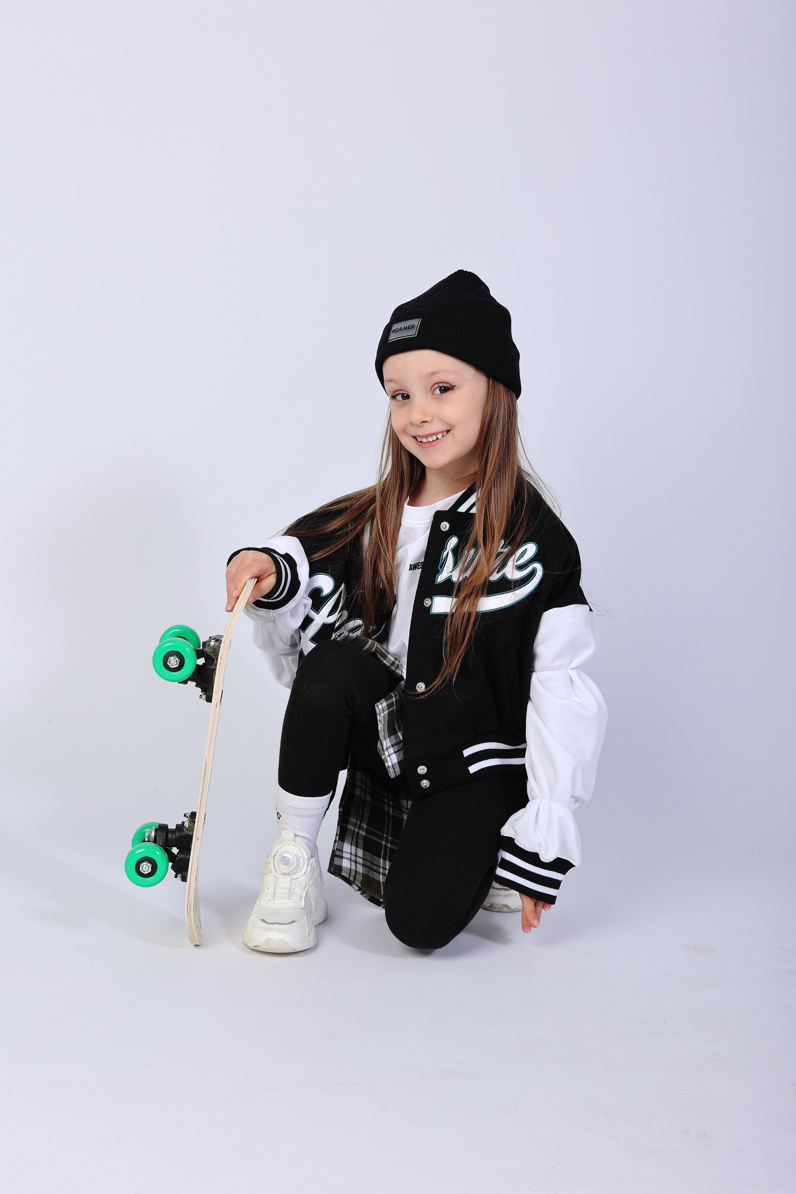 Модель для предметной съемки Виктория Н. Н.Н.| Sale Easy