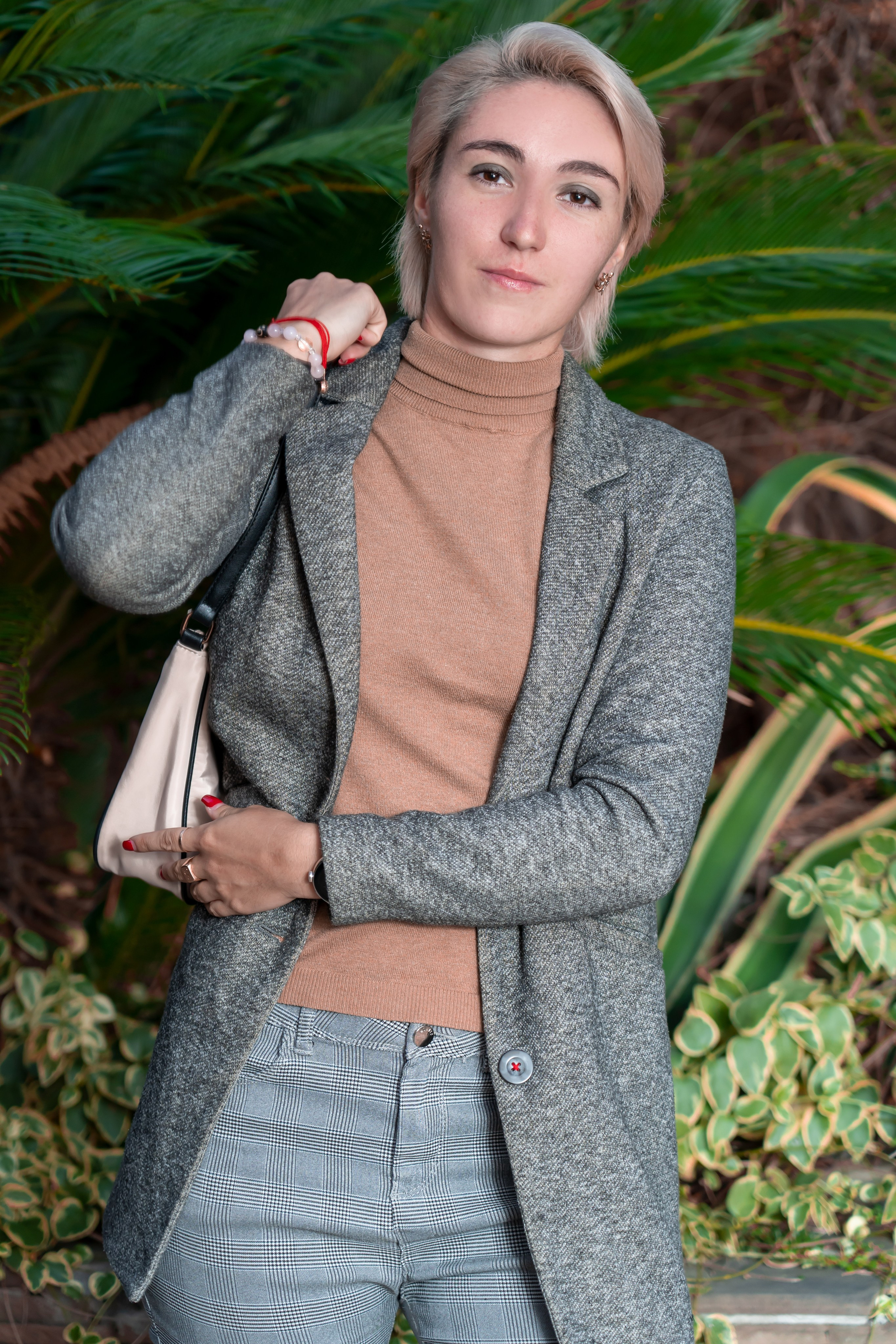 Модель для предметной съемки  Татьяна Е Сочи| Sale Easy