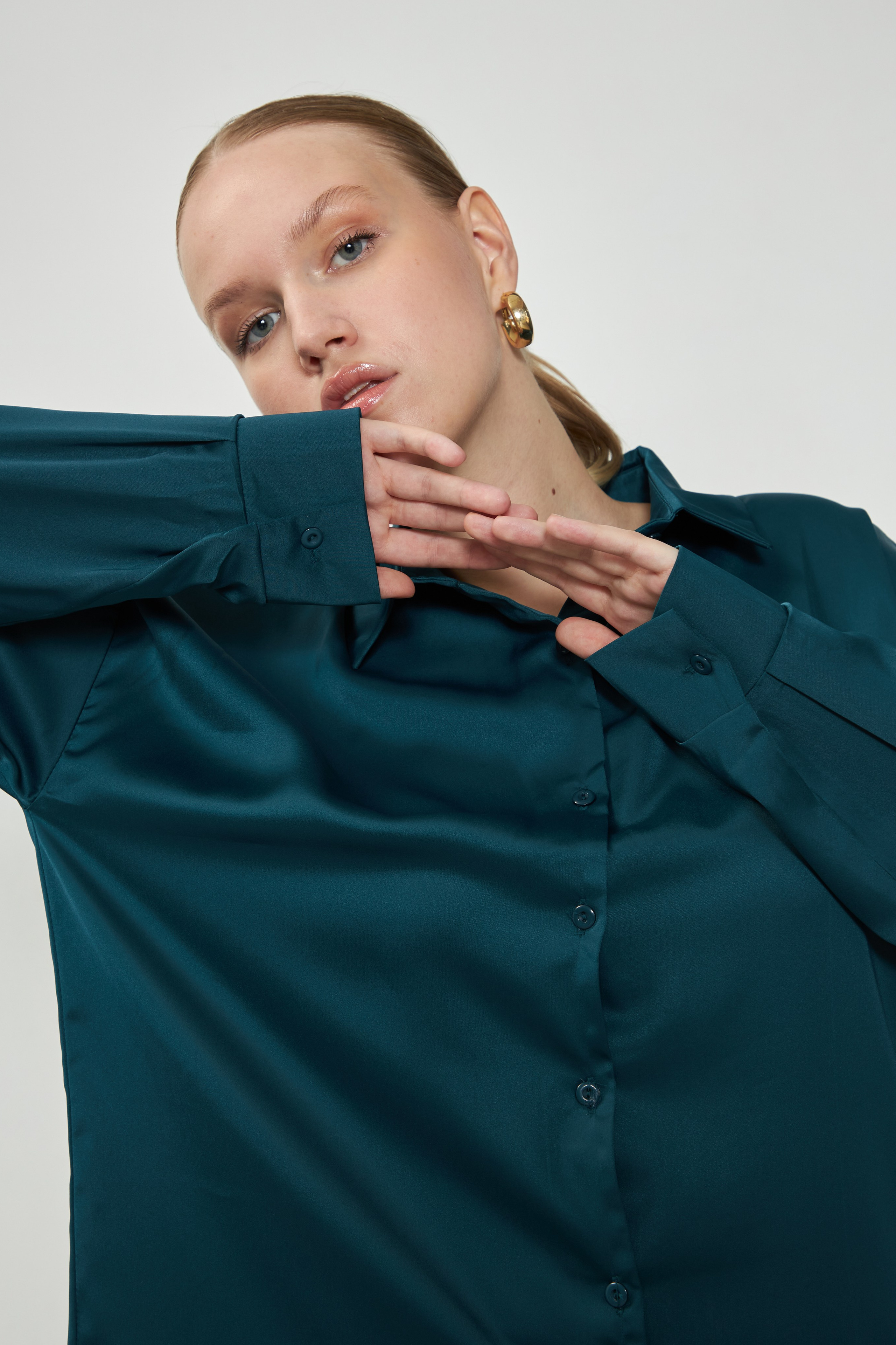 Модель plus size для предметной съемки Василиса Б. Москва | Sale Easy